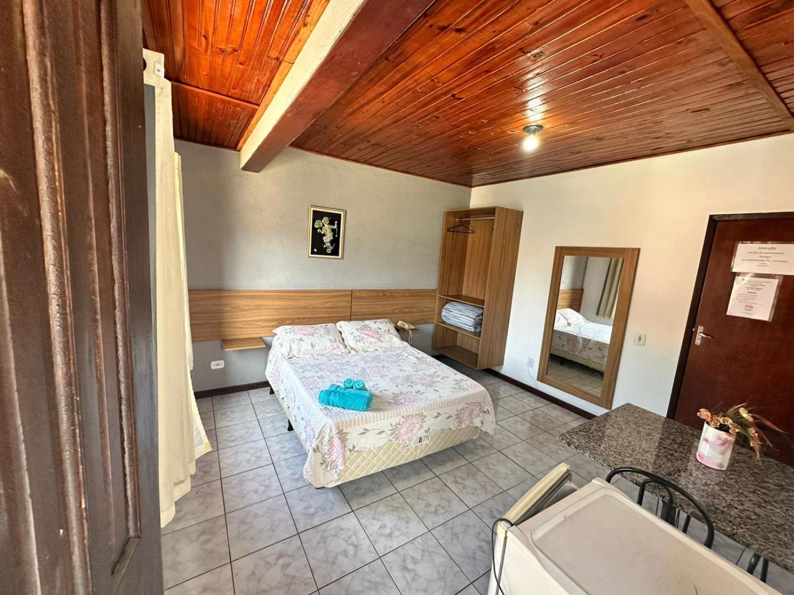Standard Double Room - Photo 1