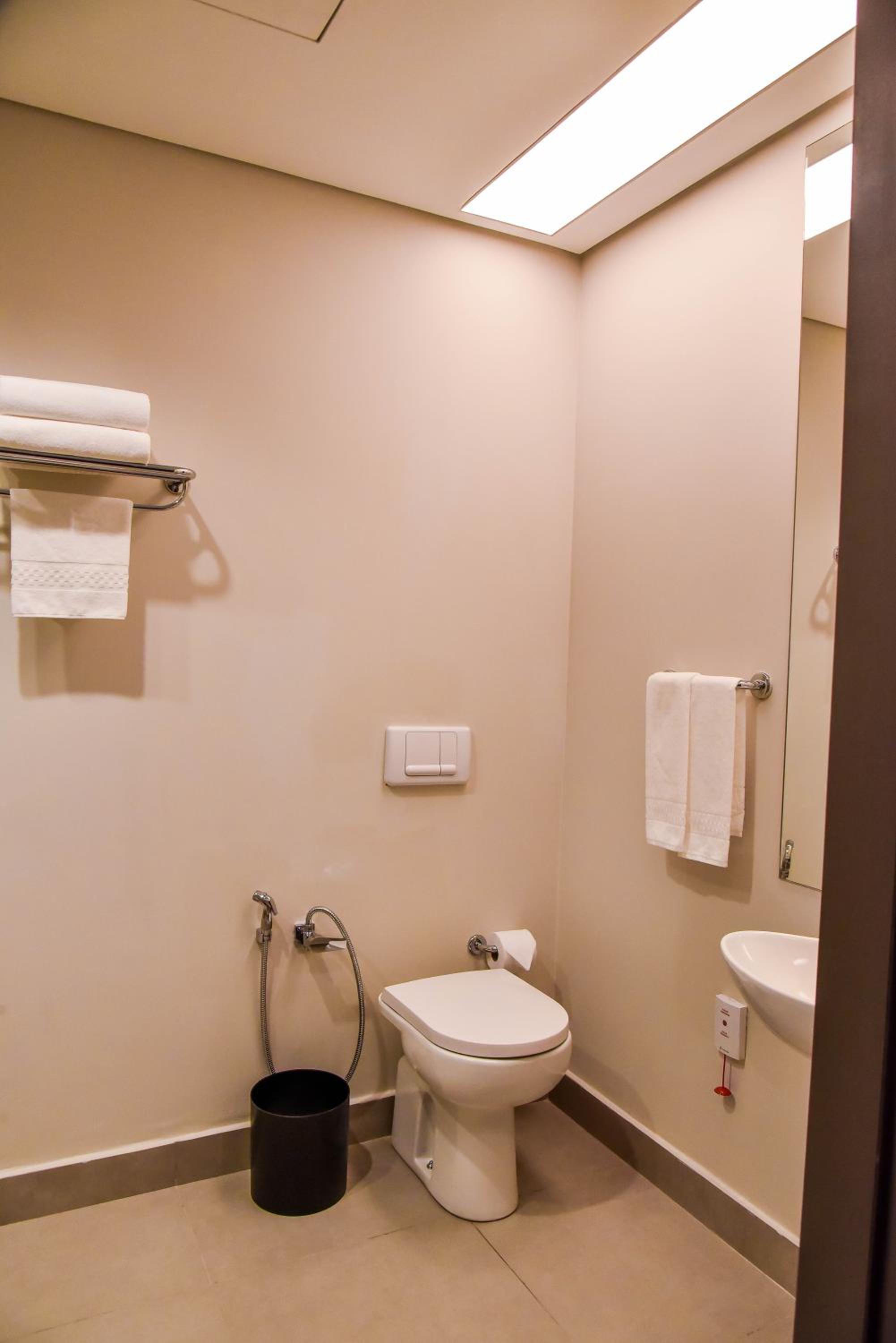 Double Room - Disability Access - Photo 3
