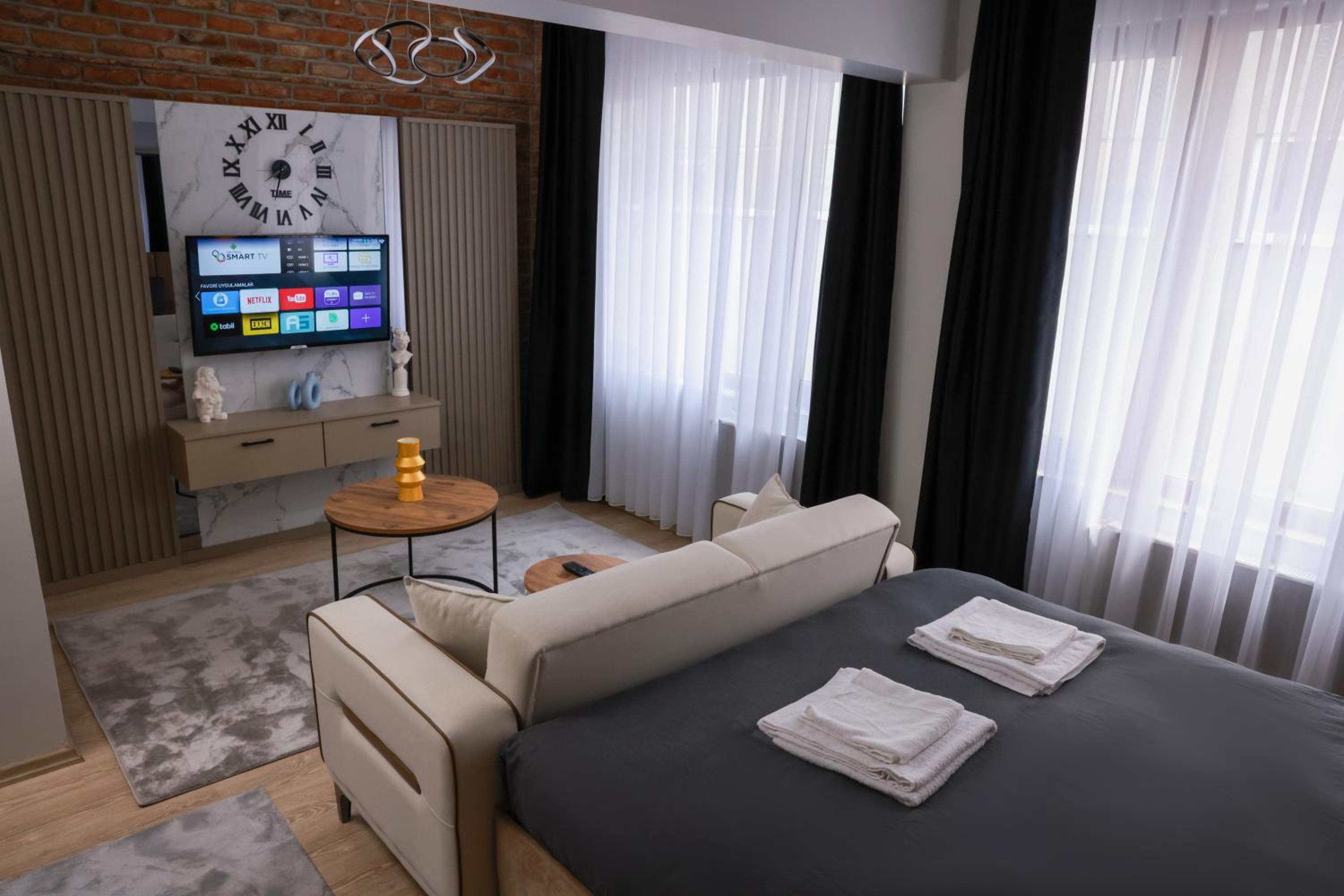 Deluxe Double Room With Shower photo 1