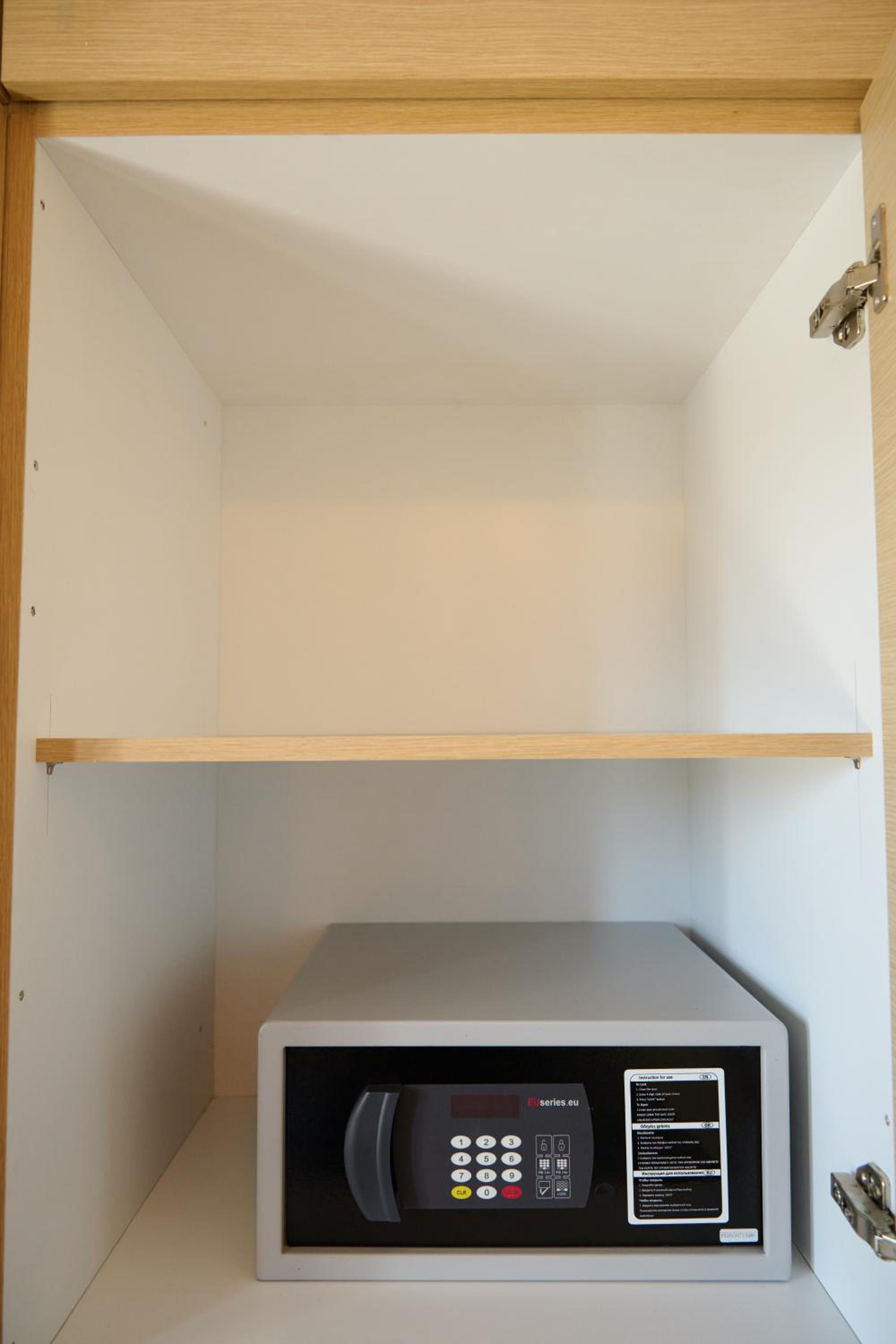 Two-Bedroom House photo 3