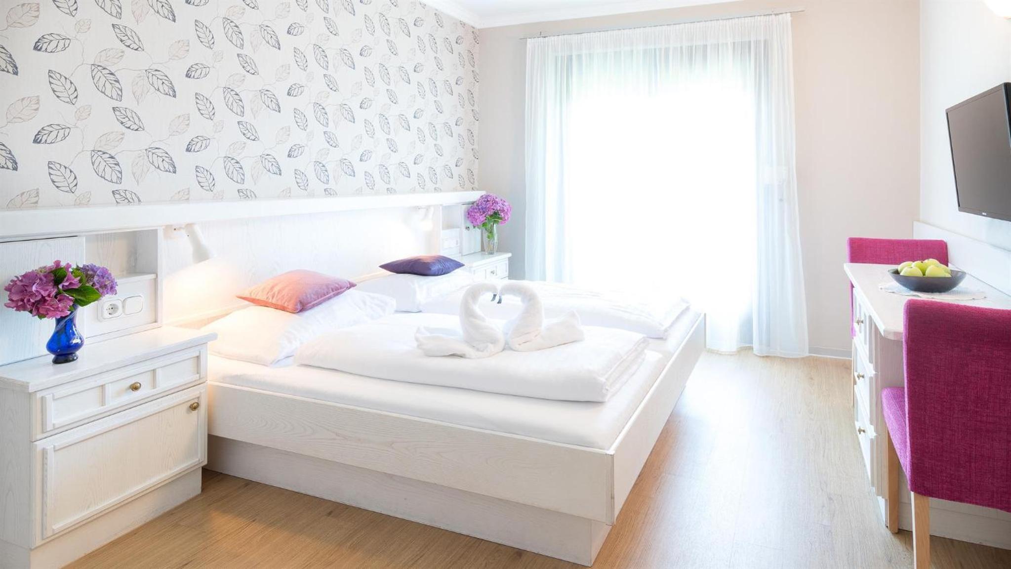 Double Room with Shower