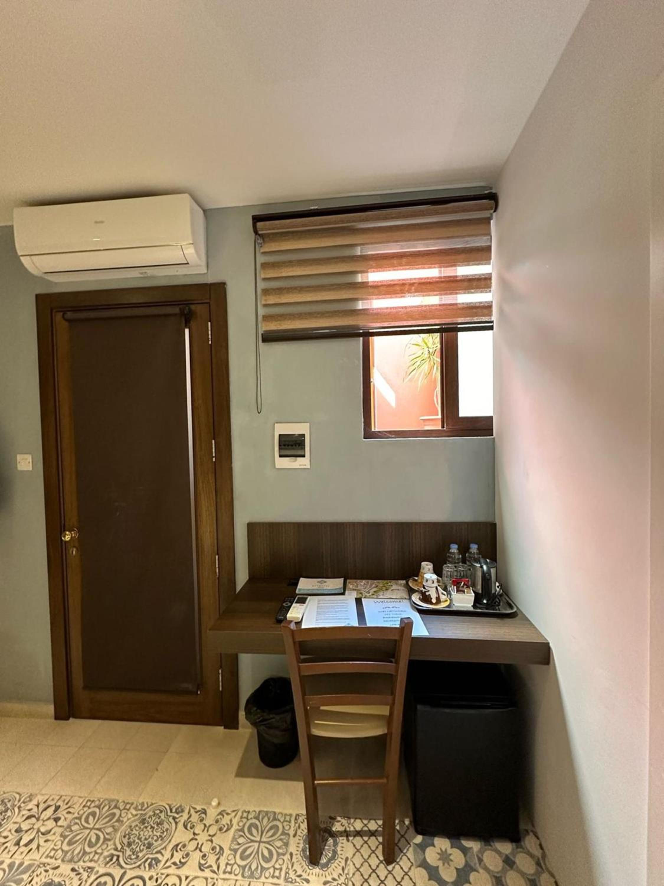 Double or Twin Room - Photo 27