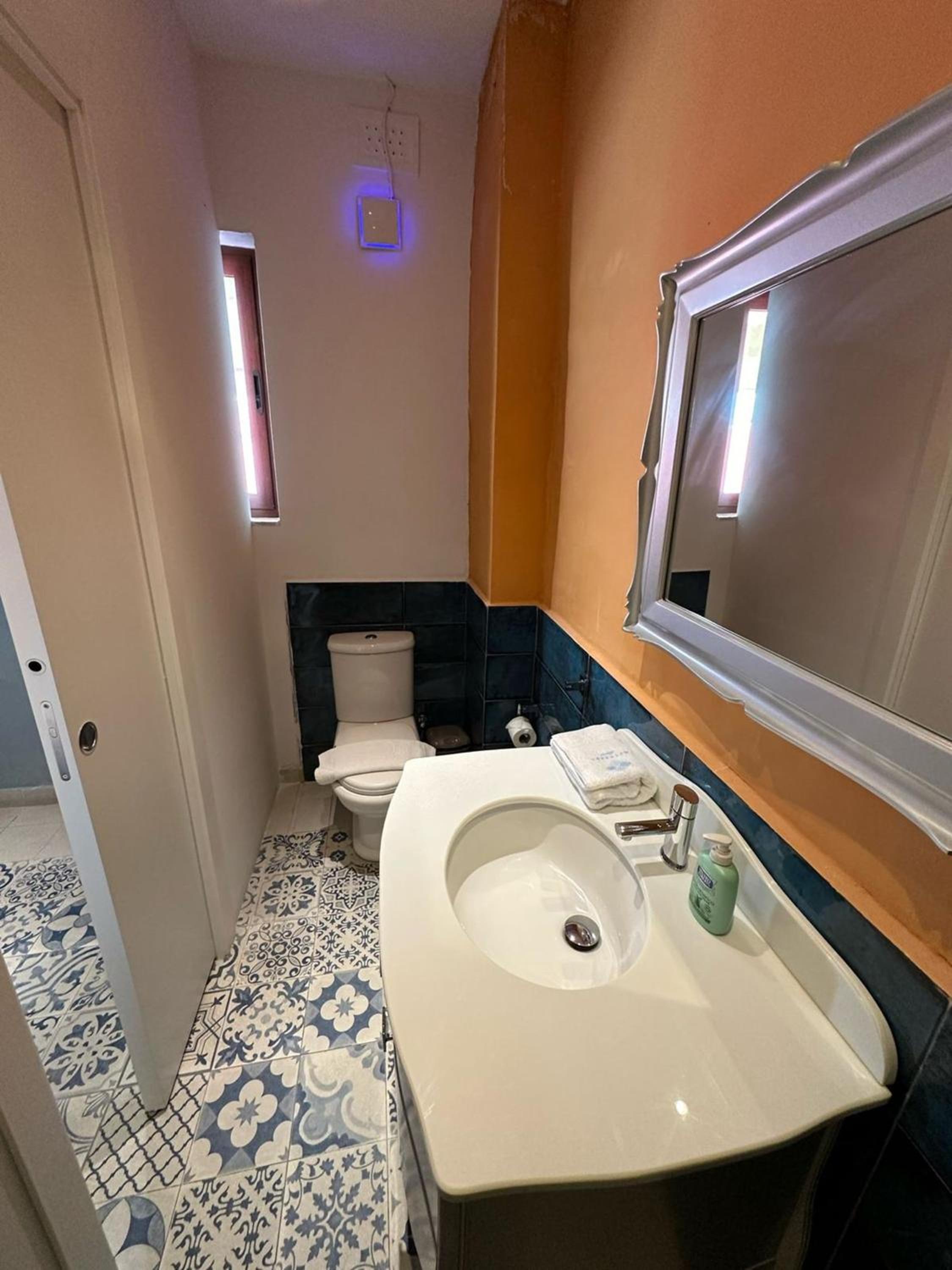Double or Twin Room - Photo 19