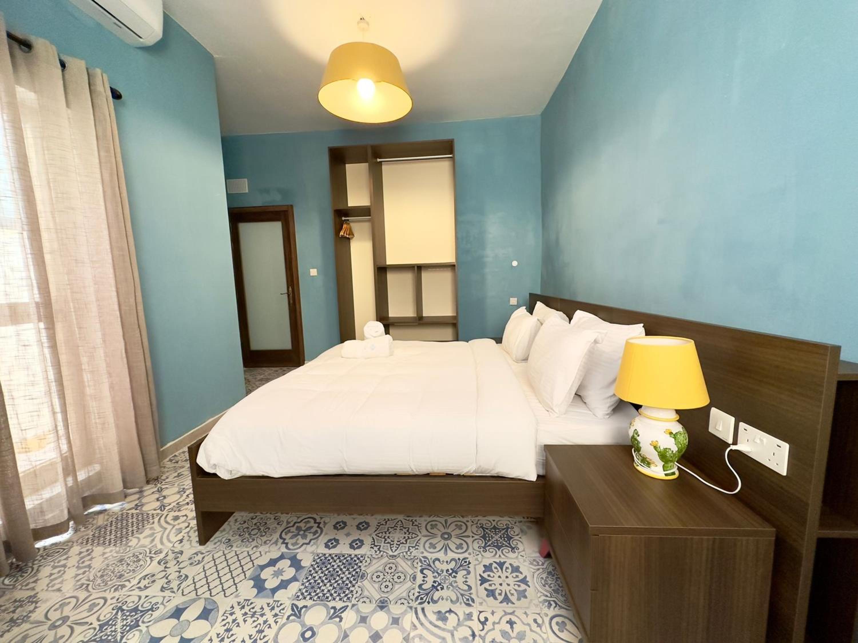 Double or Twin Room - Photo 32