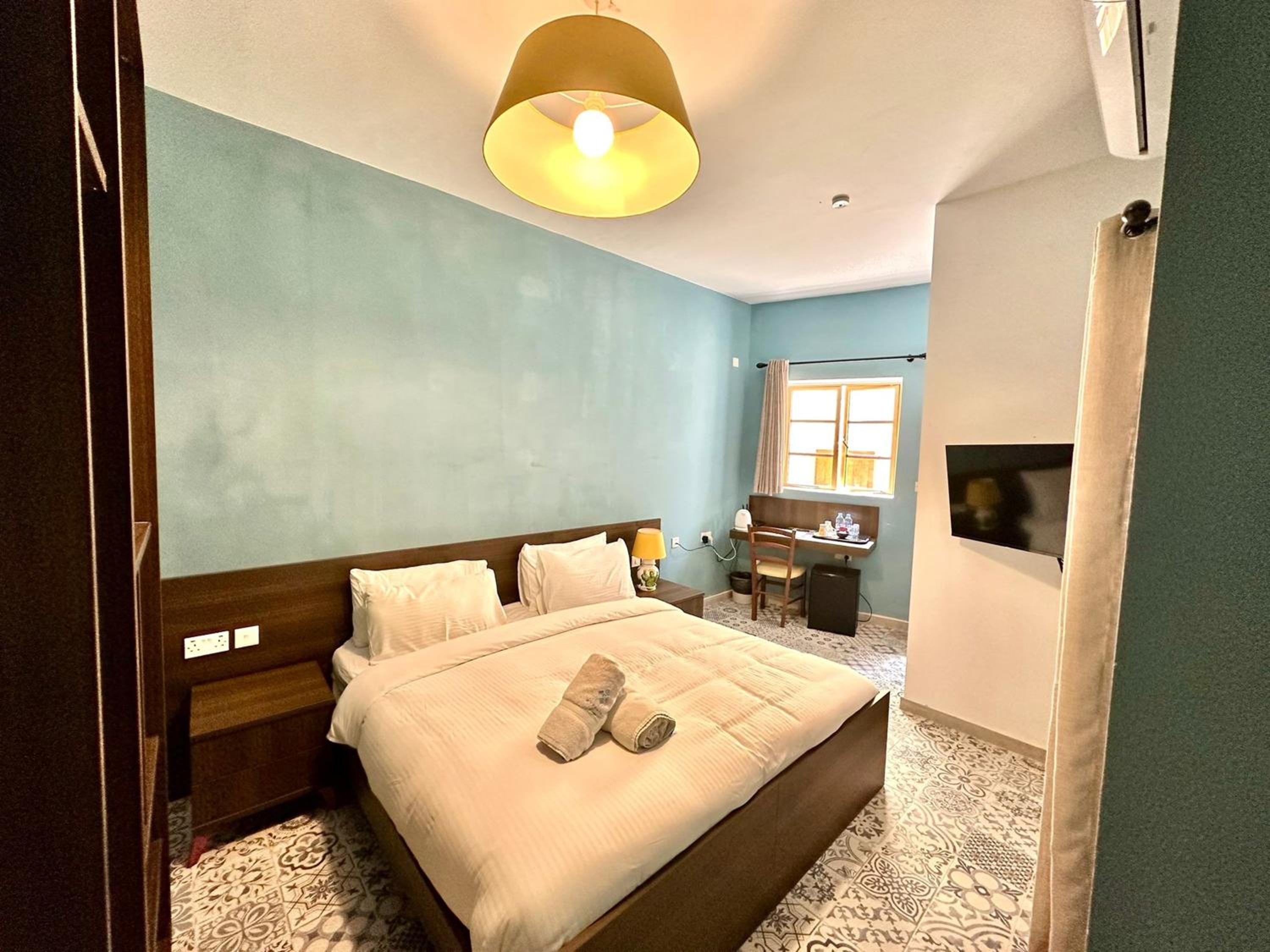 Double or Twin Room - Photo 23