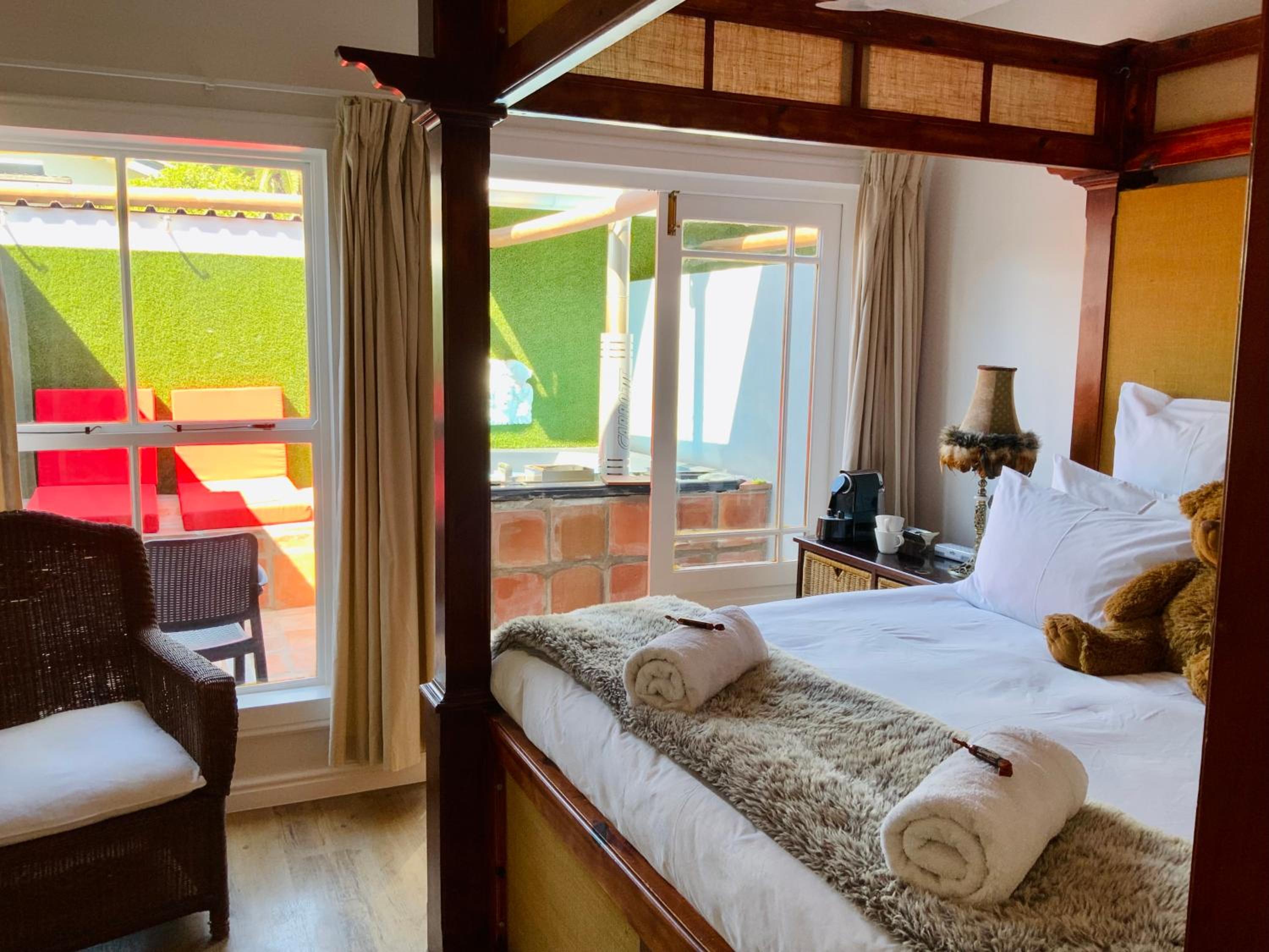 Superior King Room - Photo 3