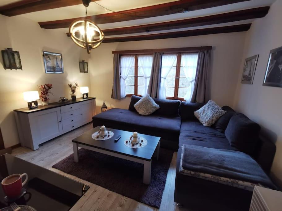 One-Bedroom House photo 1
