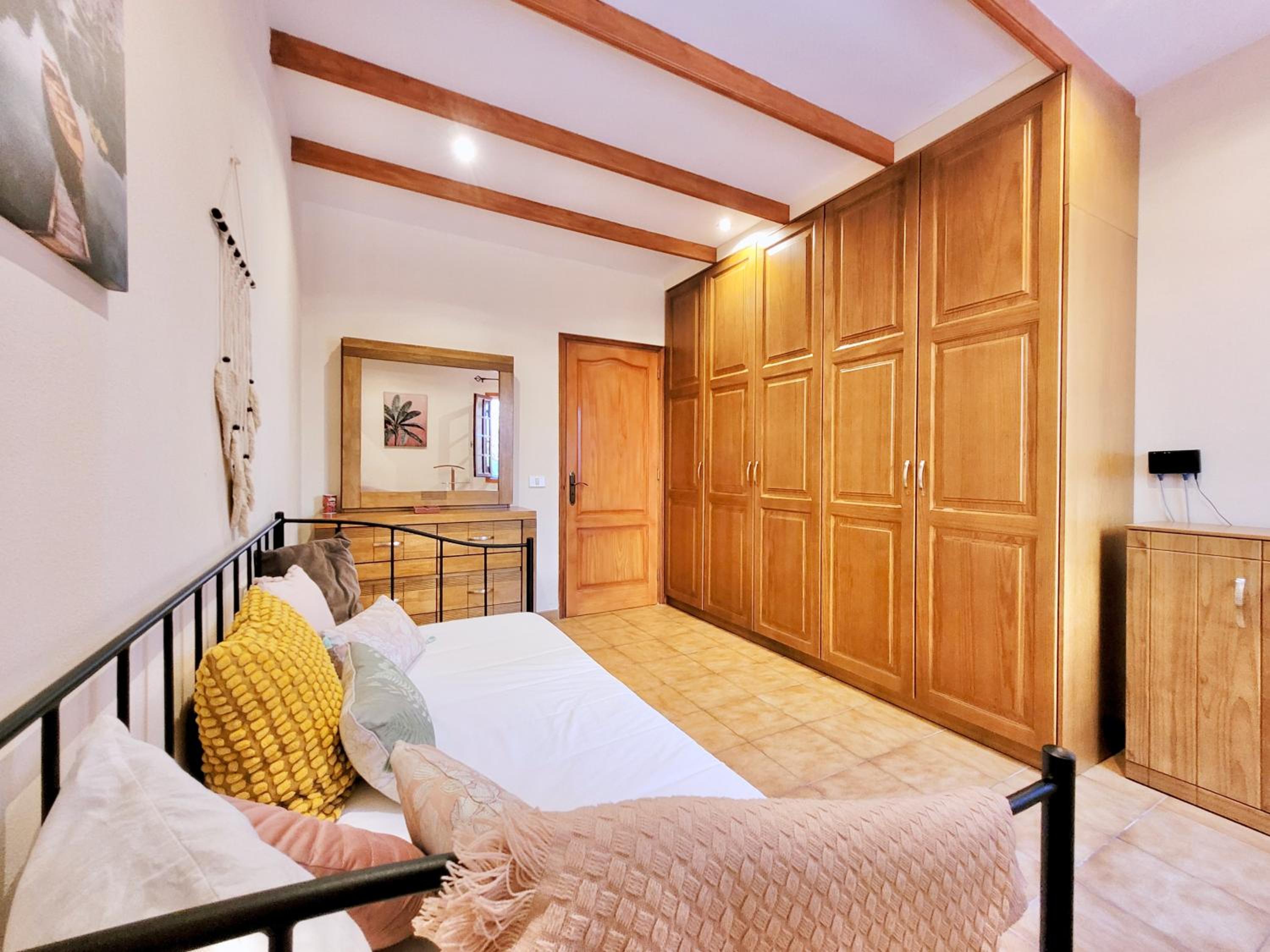 Casa de cinco habitaciones