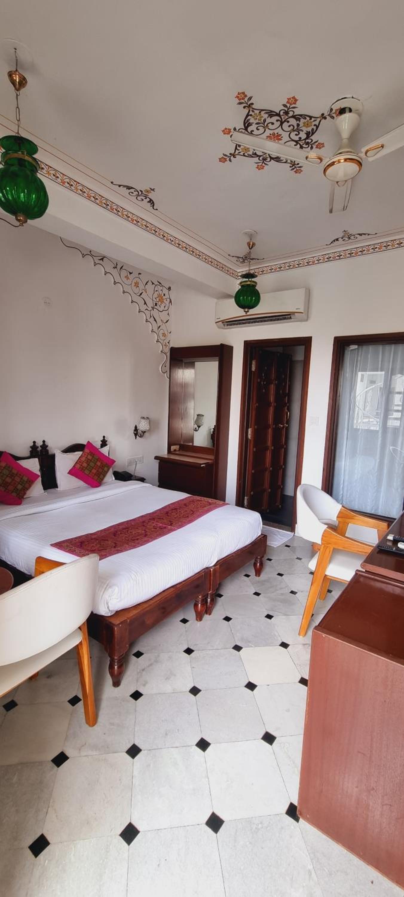 Double or Twin Room with Pool View