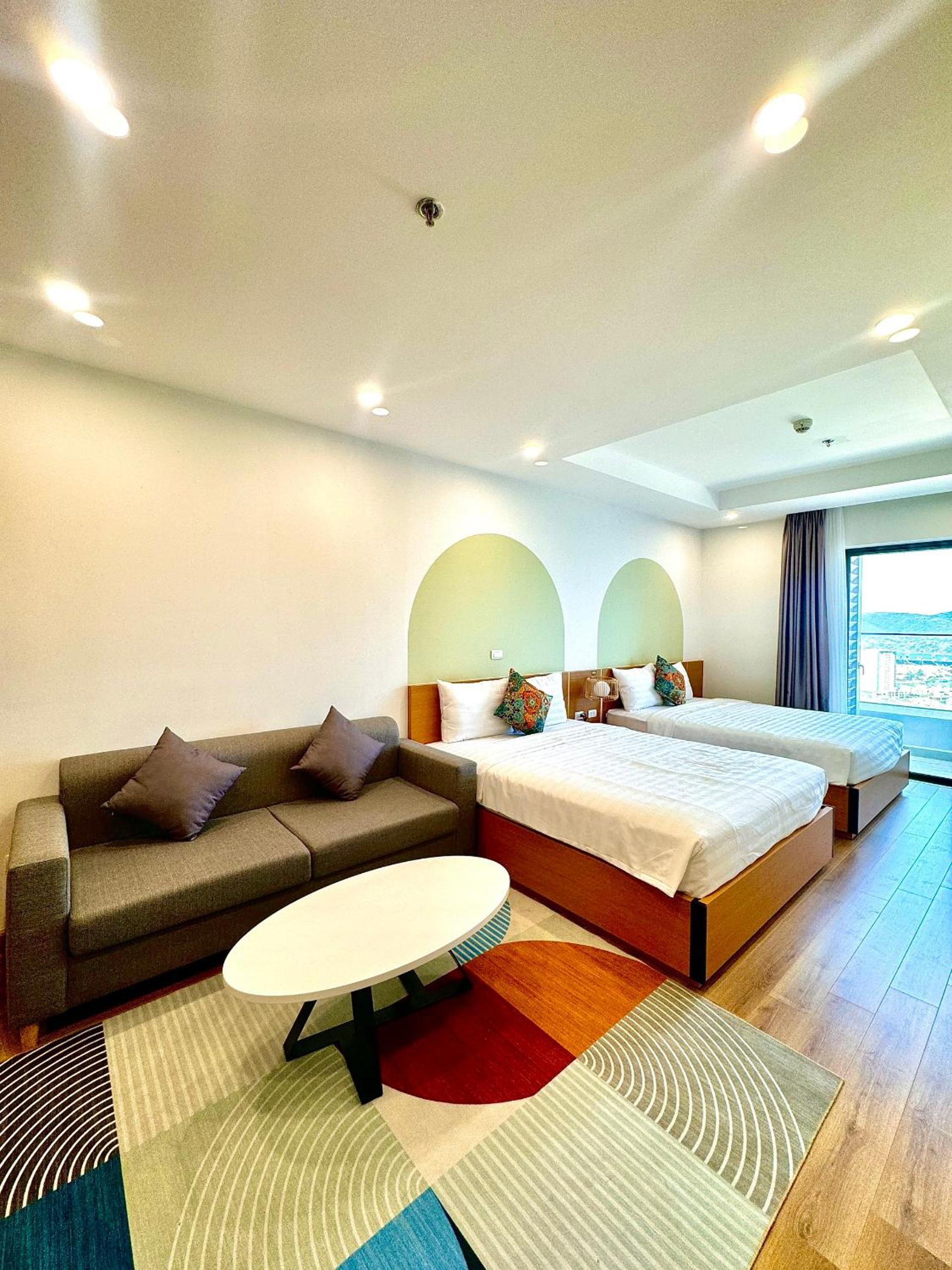 Studio Apartment With Sea View photo 1