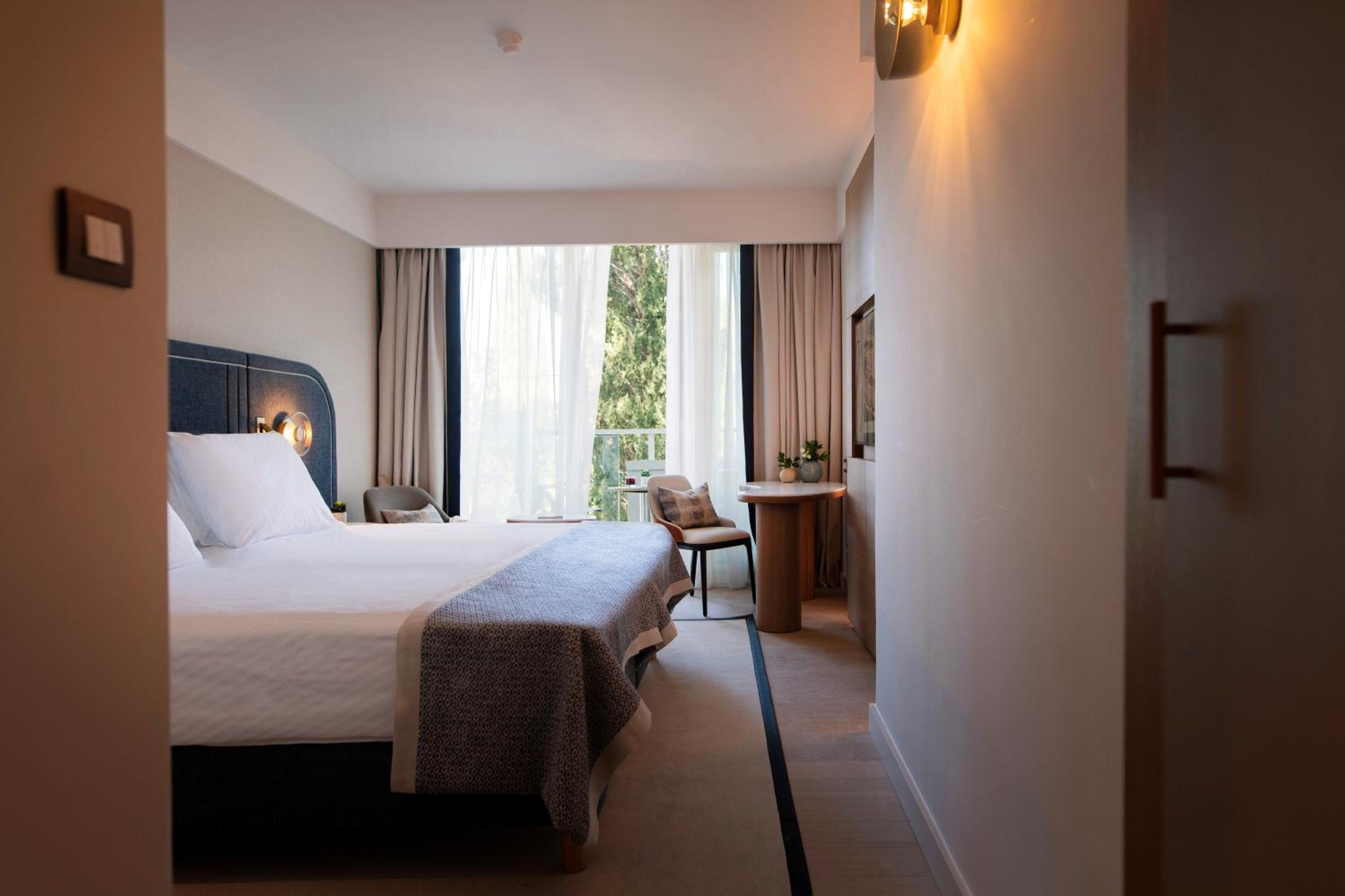 Classic Plus Room with Balcony - Photo 2