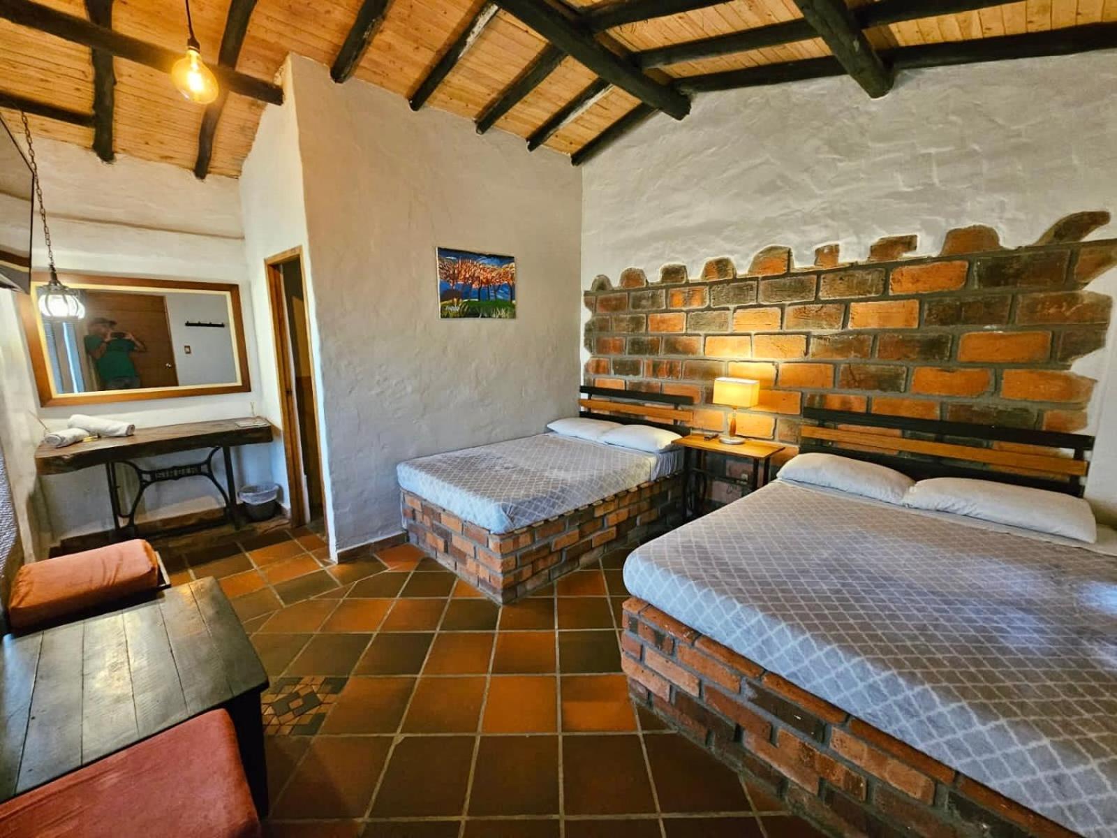 Standard Twin Room photo 1