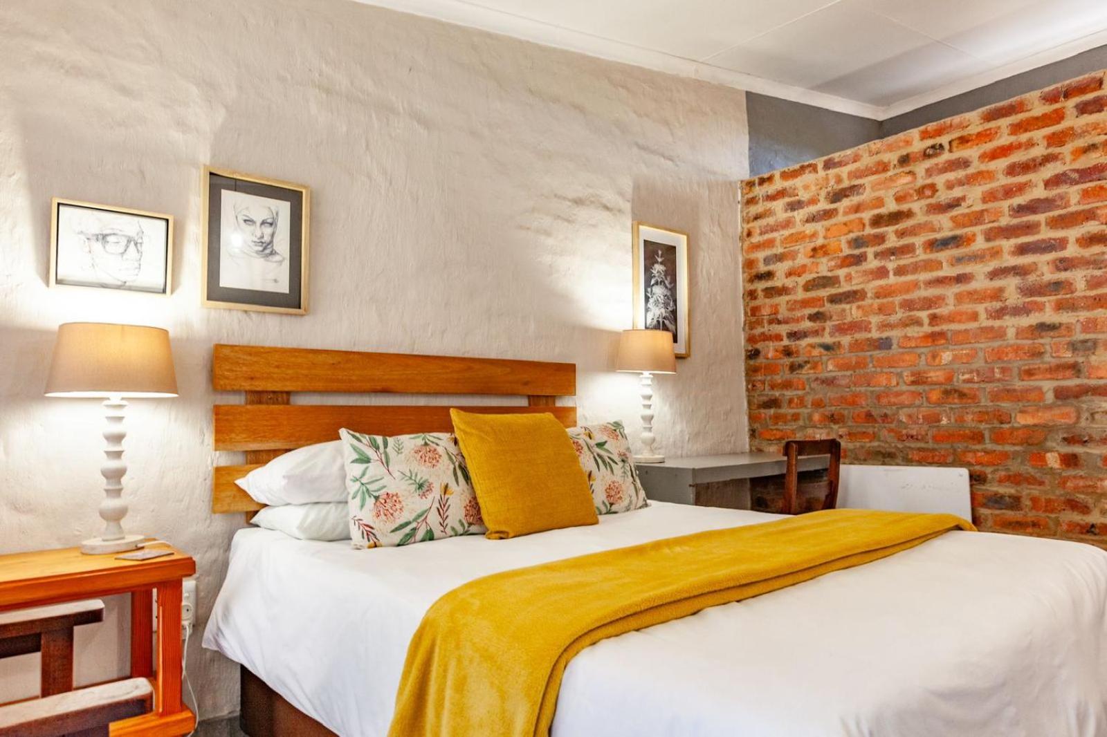 Budget Double Room photo 1