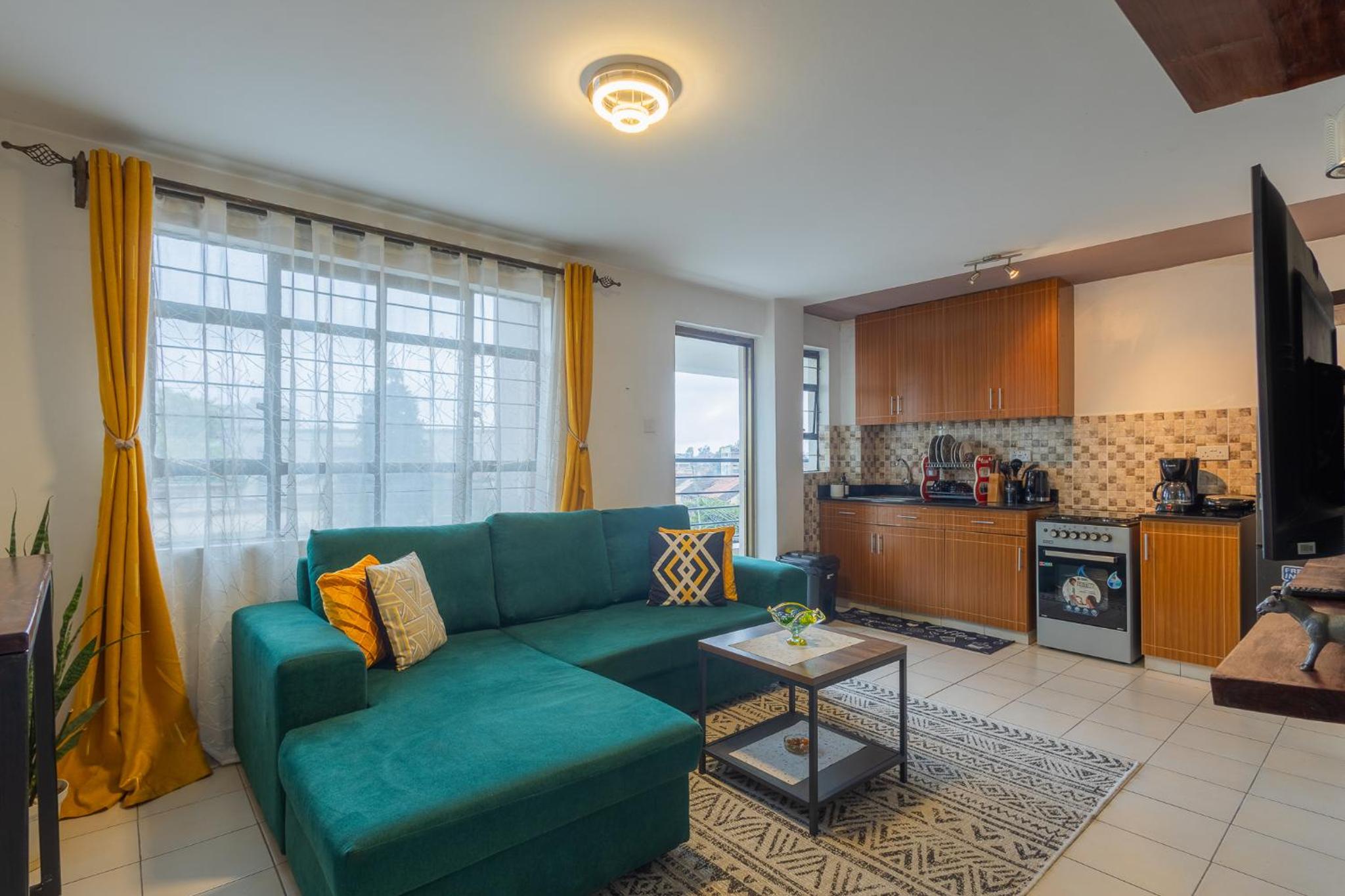 Apartment with Balcony - Photo 8