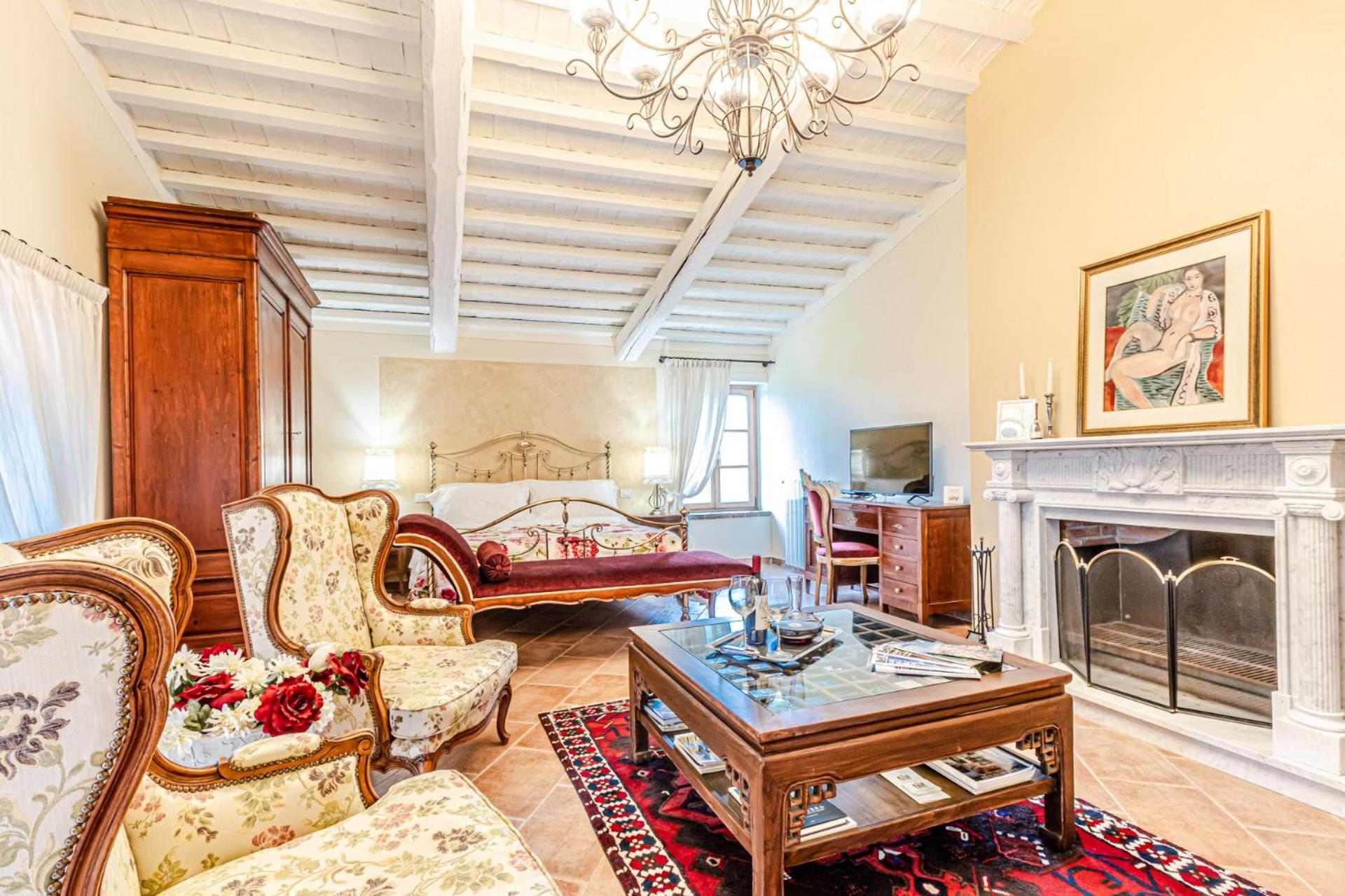 Villa photo 3