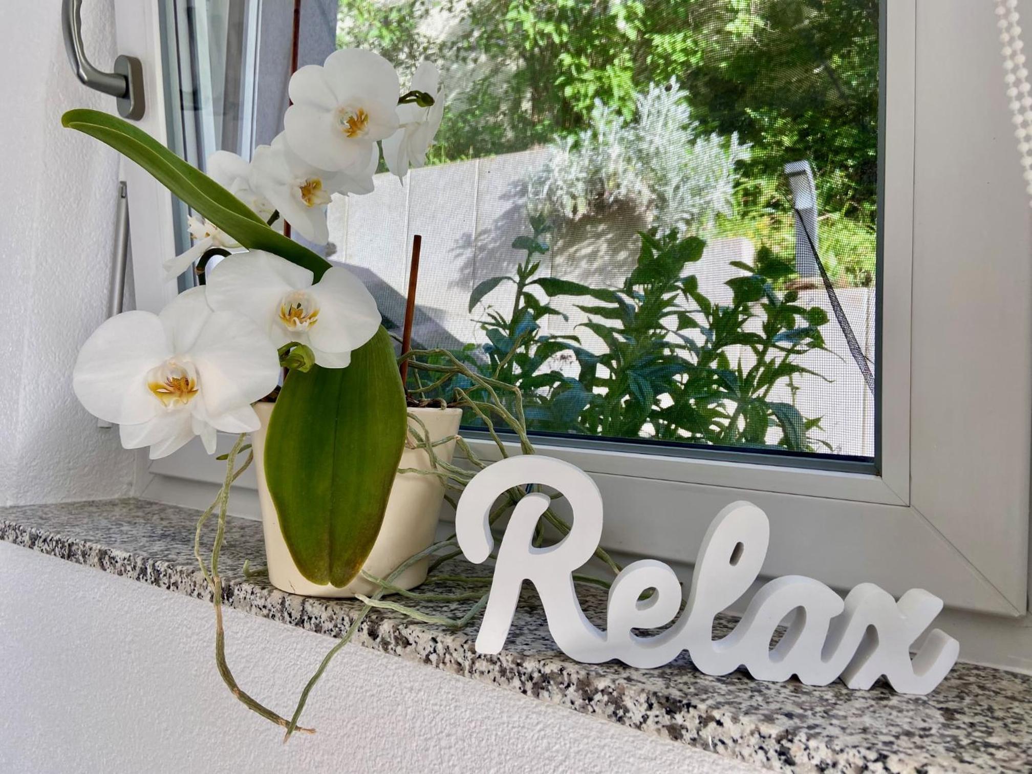 One-Bedroom Apartment with Garden View photo 3