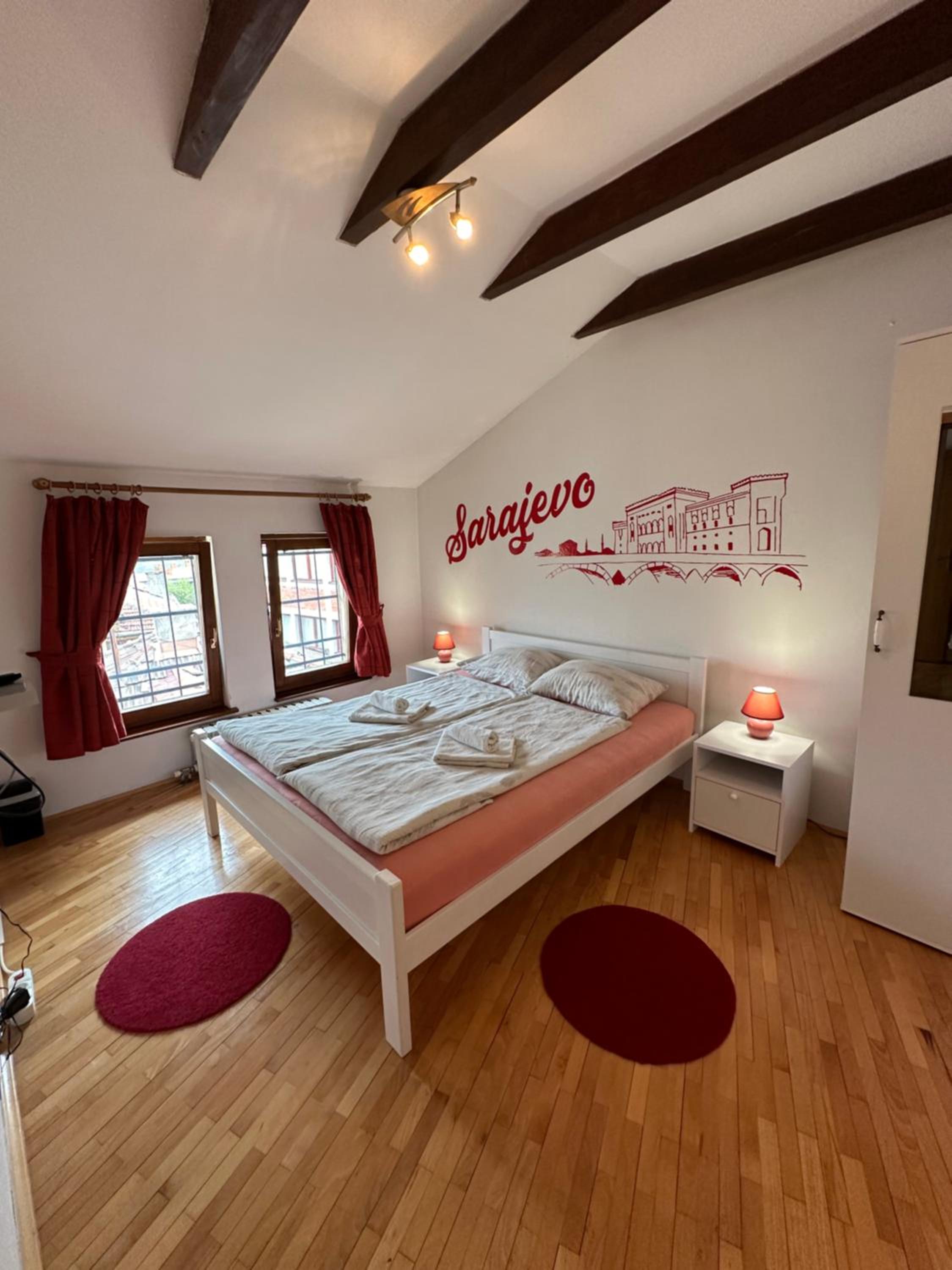 Double Room with Shared Bathroom photo 1