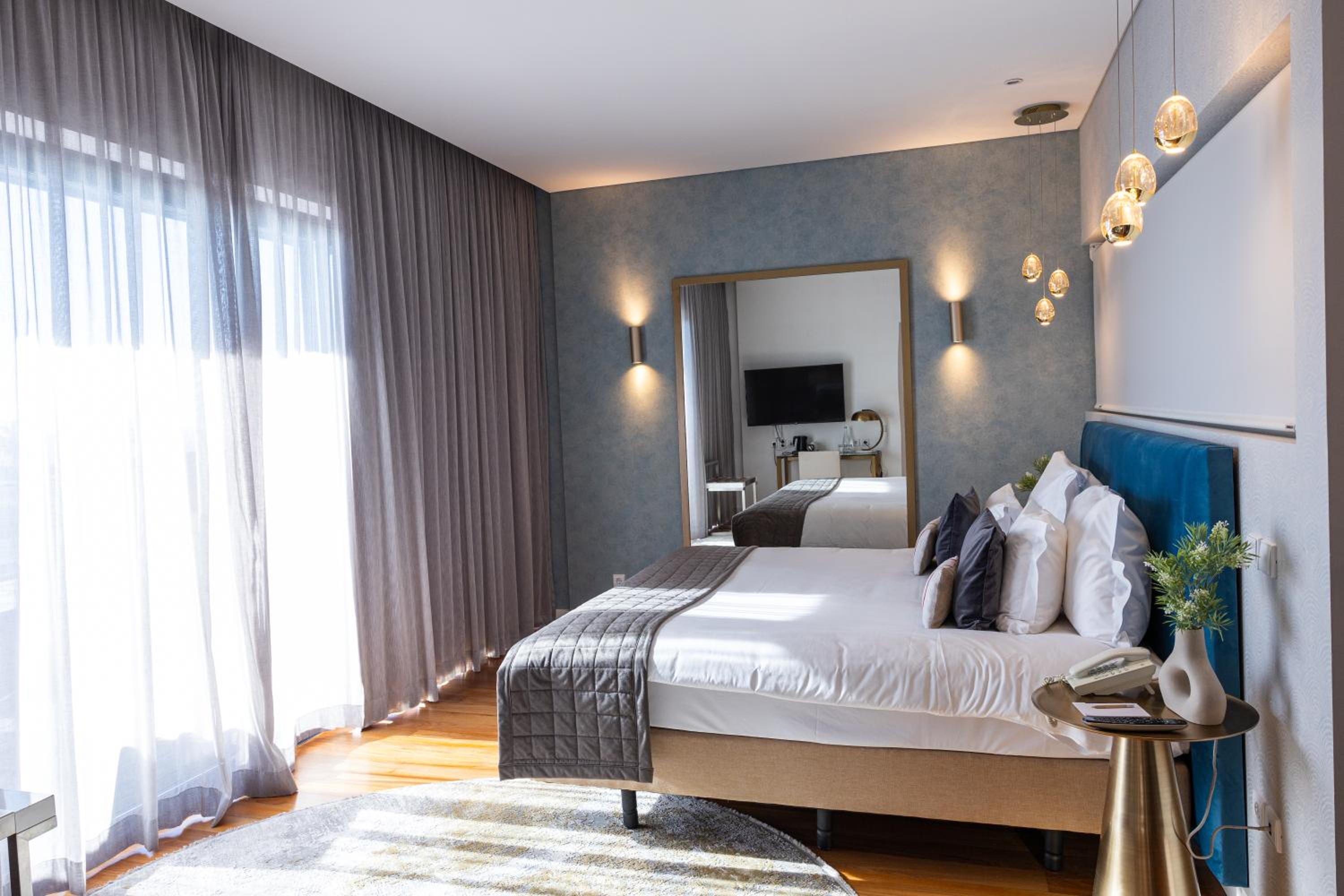 Suite with Sea View - Photo 14