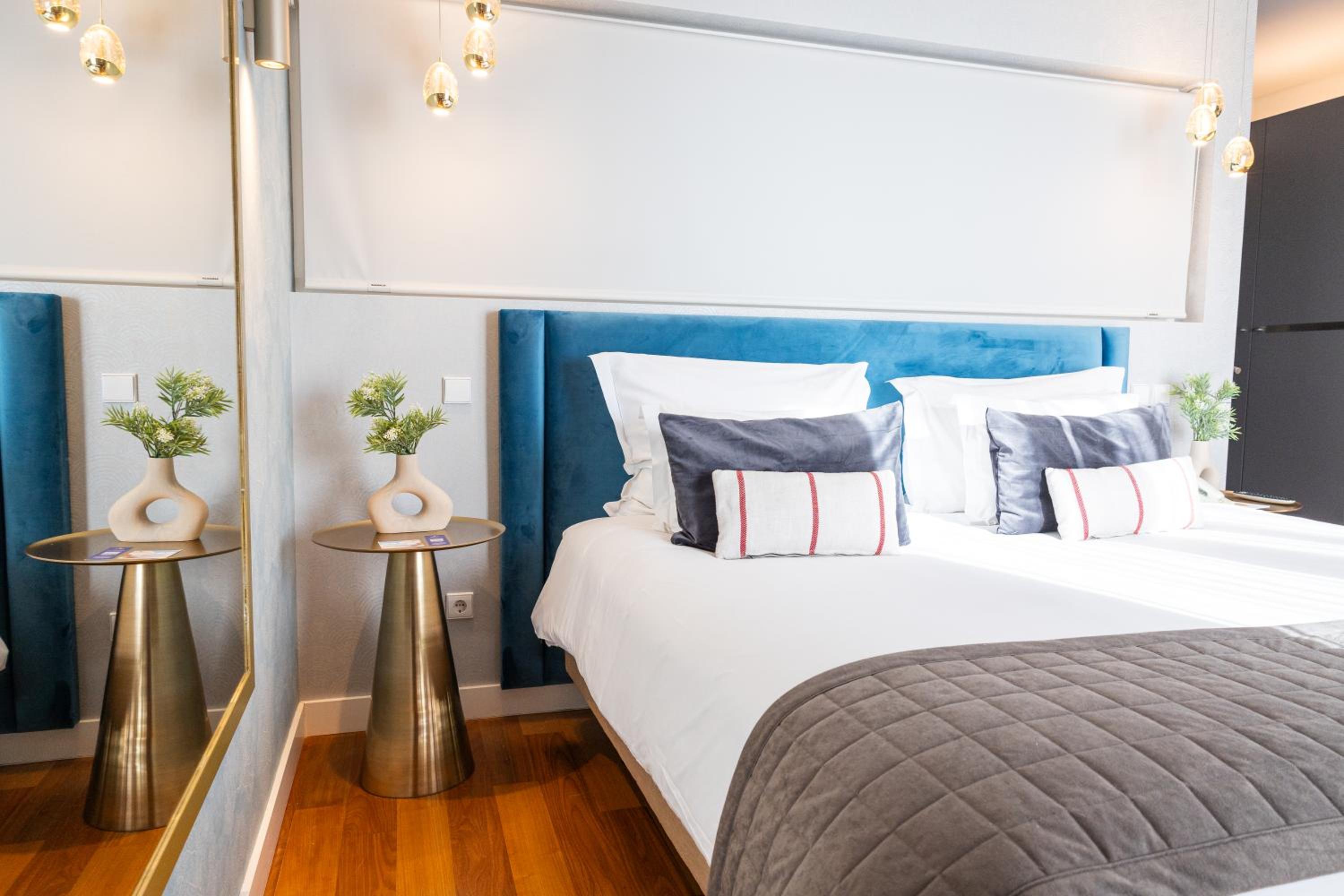Suite with Sea View - Photo 9