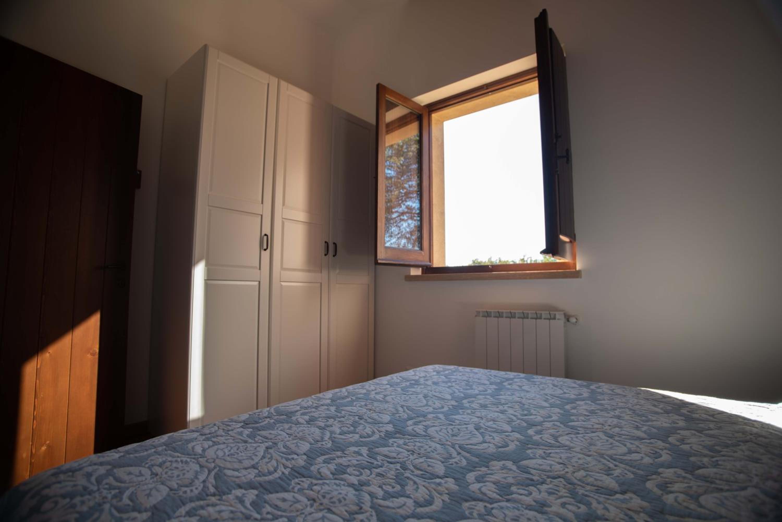 Two-Bedroom House photo 3