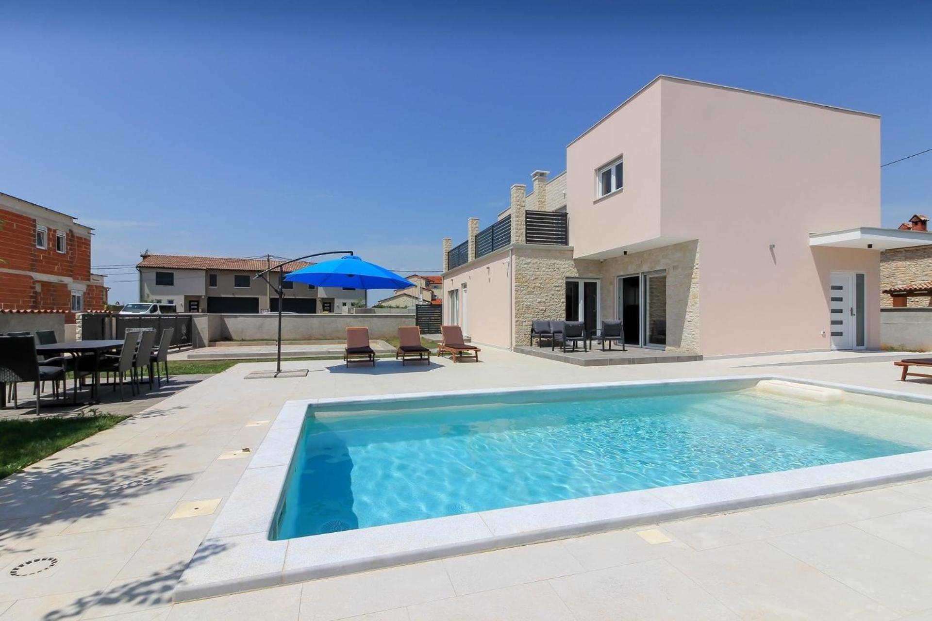 Holiday Home photo 3