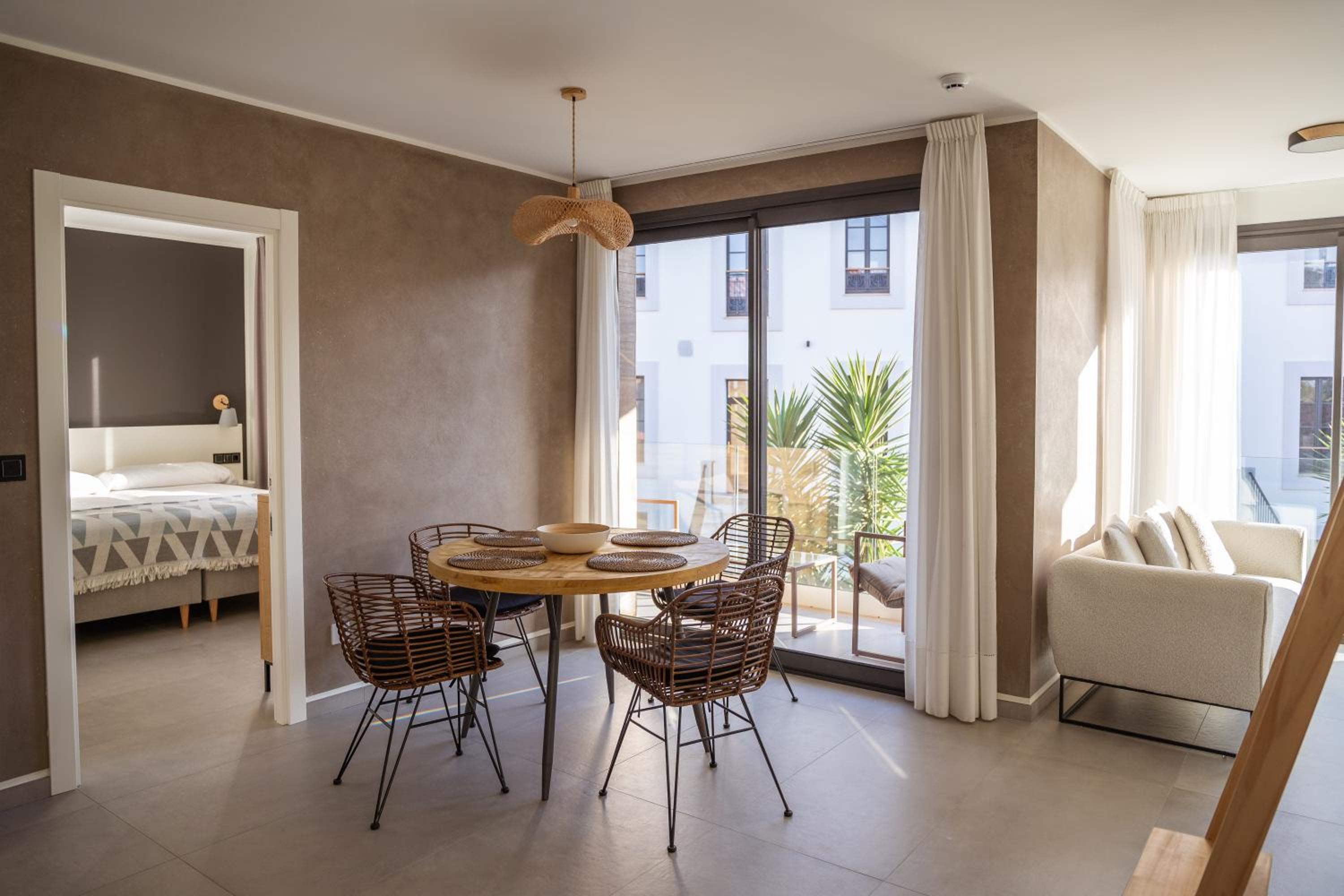 Apartamento con vista al jardín