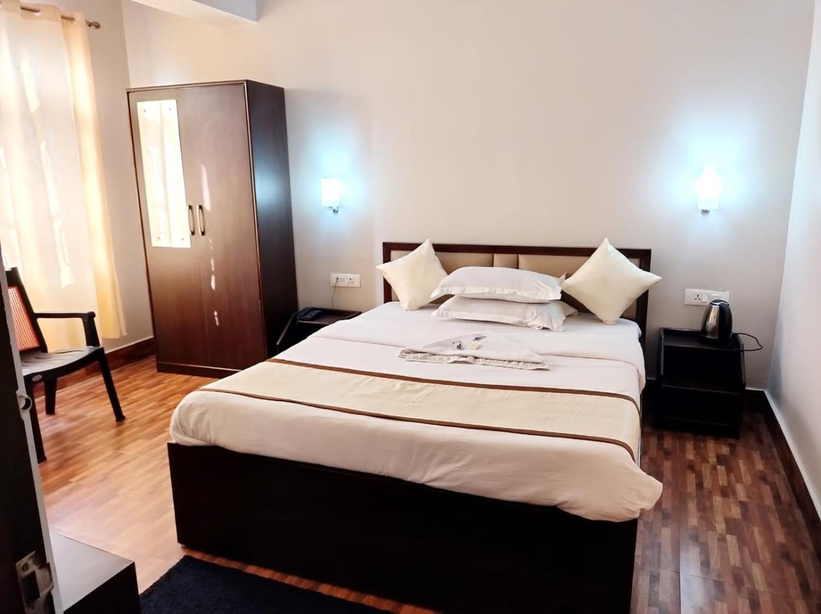 Deluxe Double Room - Photo 1