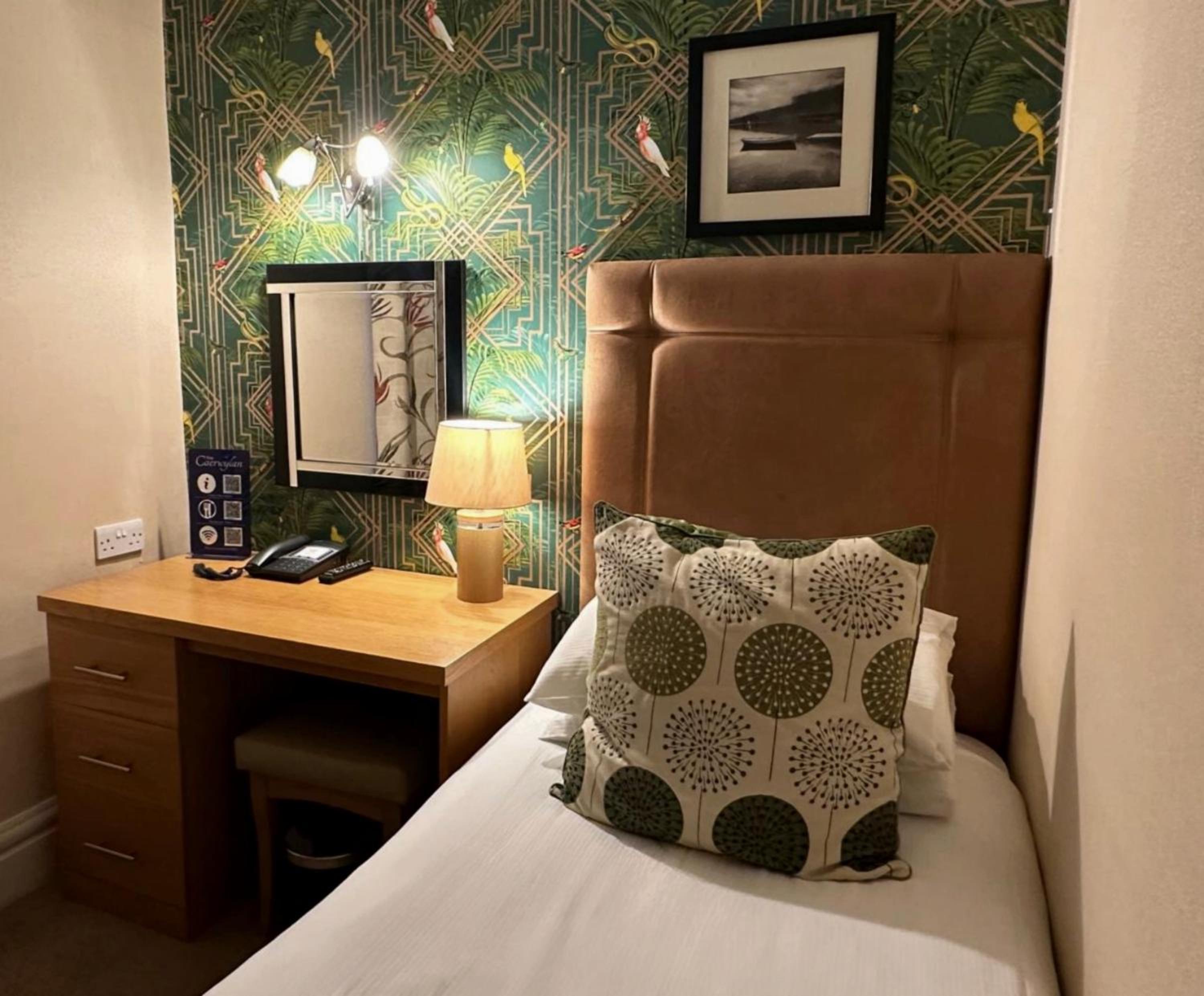 Standard Single Room photo 2