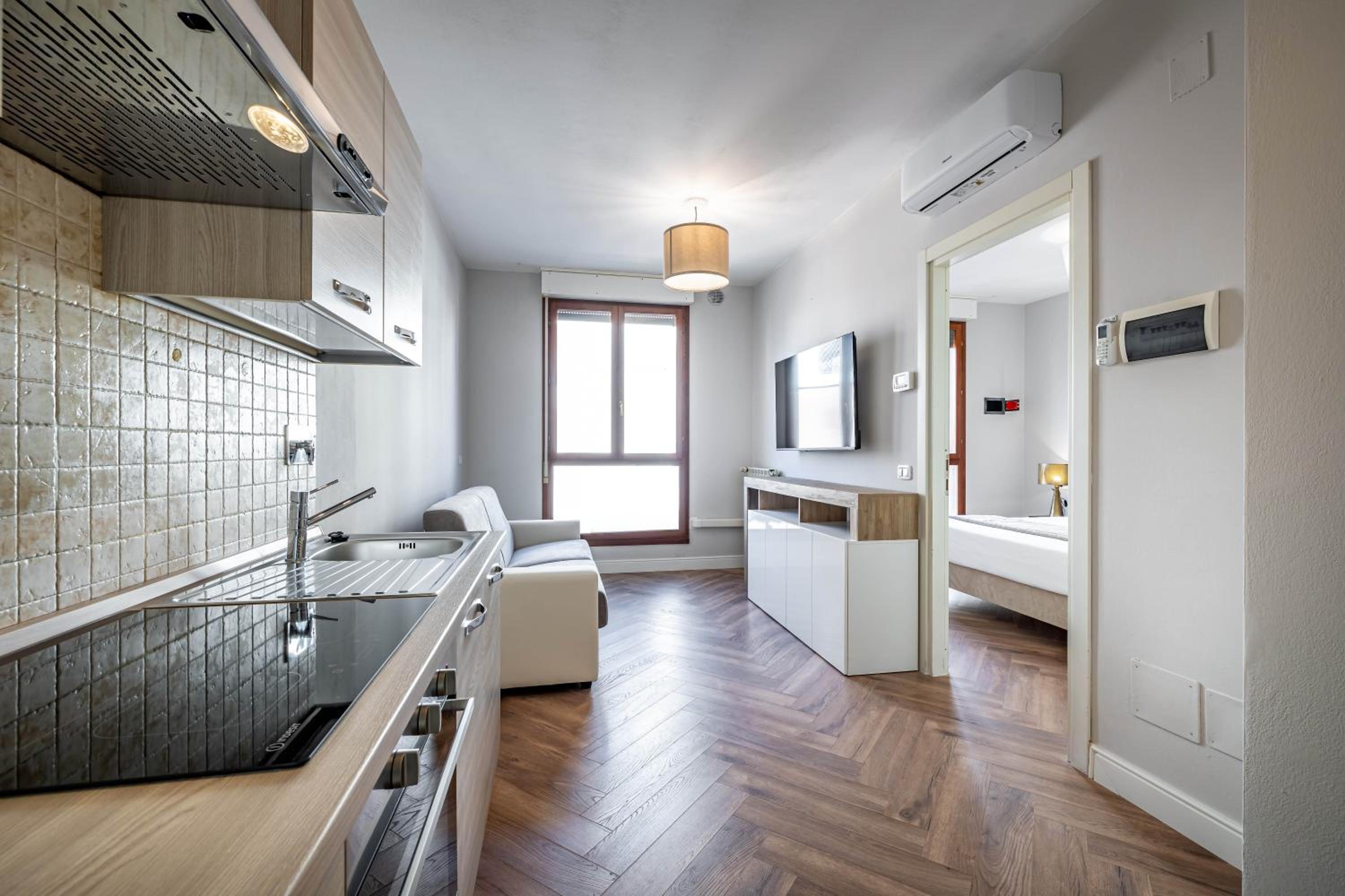 One-Bedroom Apartment