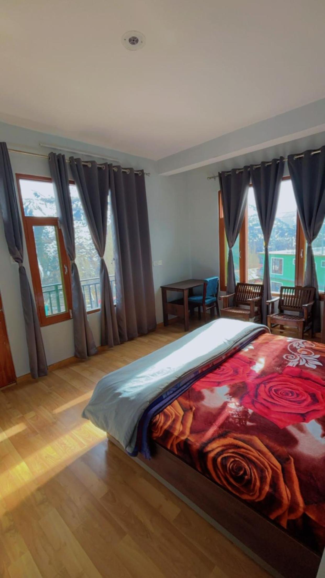 Double Room With Mountain View photo 1