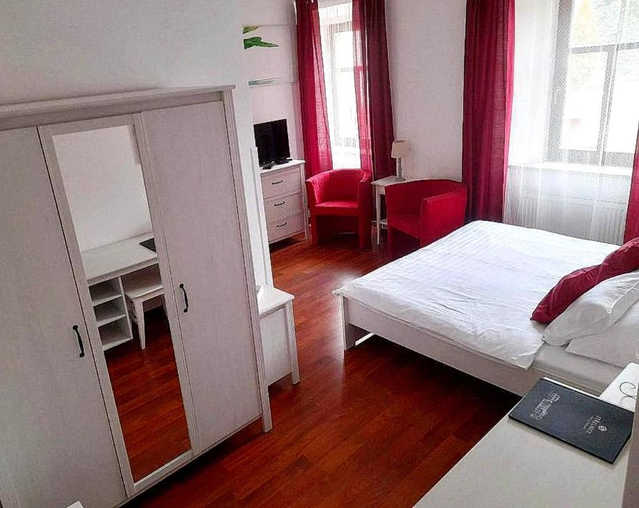 Double Room photo 2