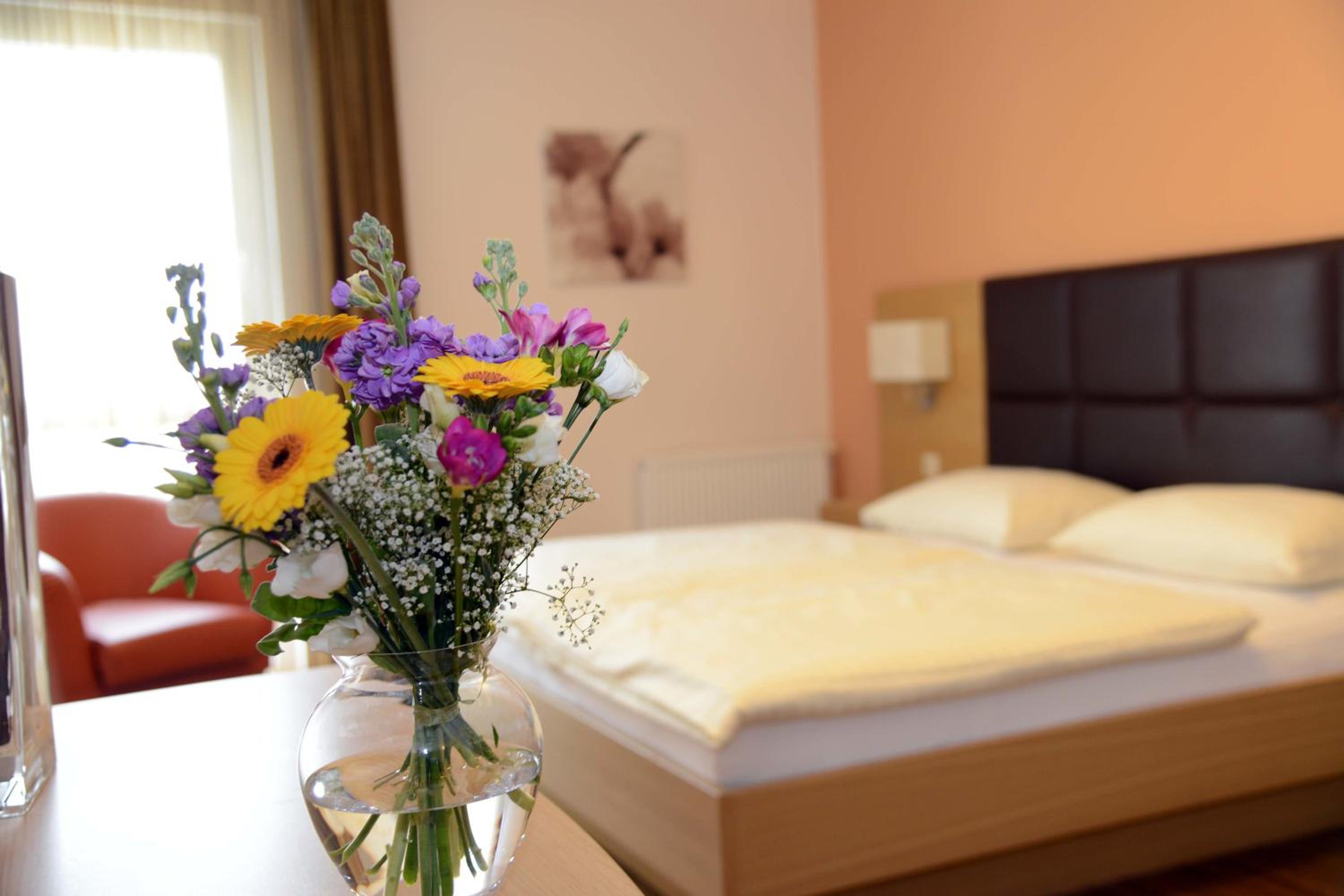 Double Room - Photo 13