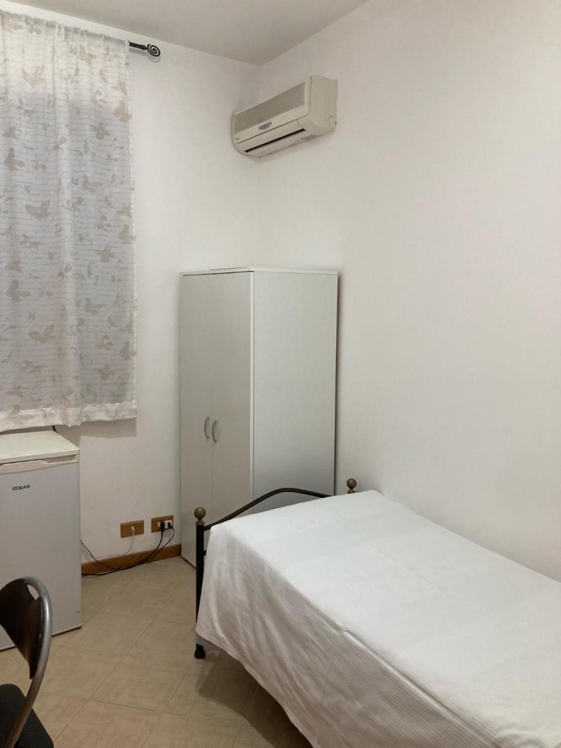 Single Room with Shower