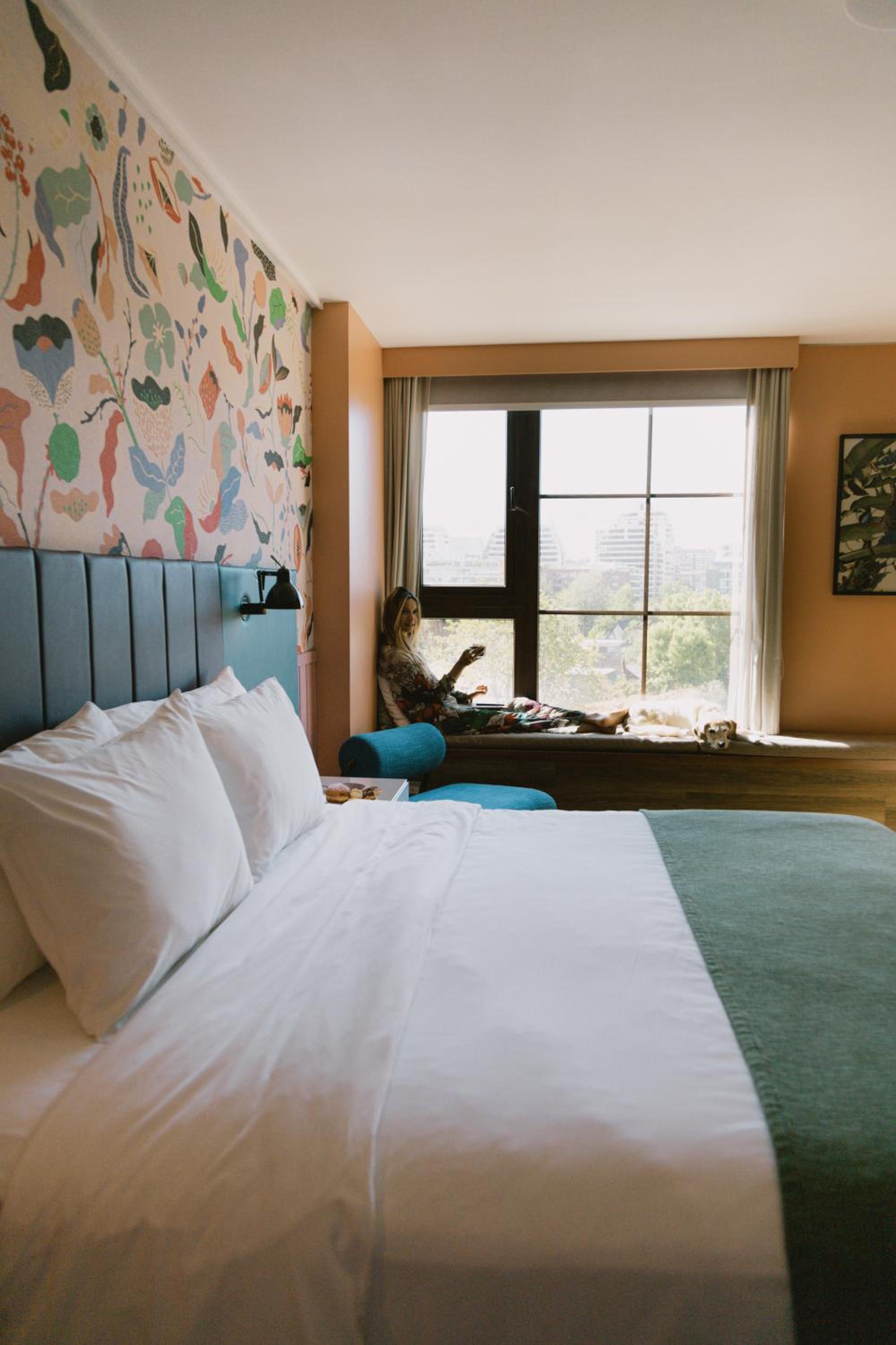 Superior King Room - Photo 8