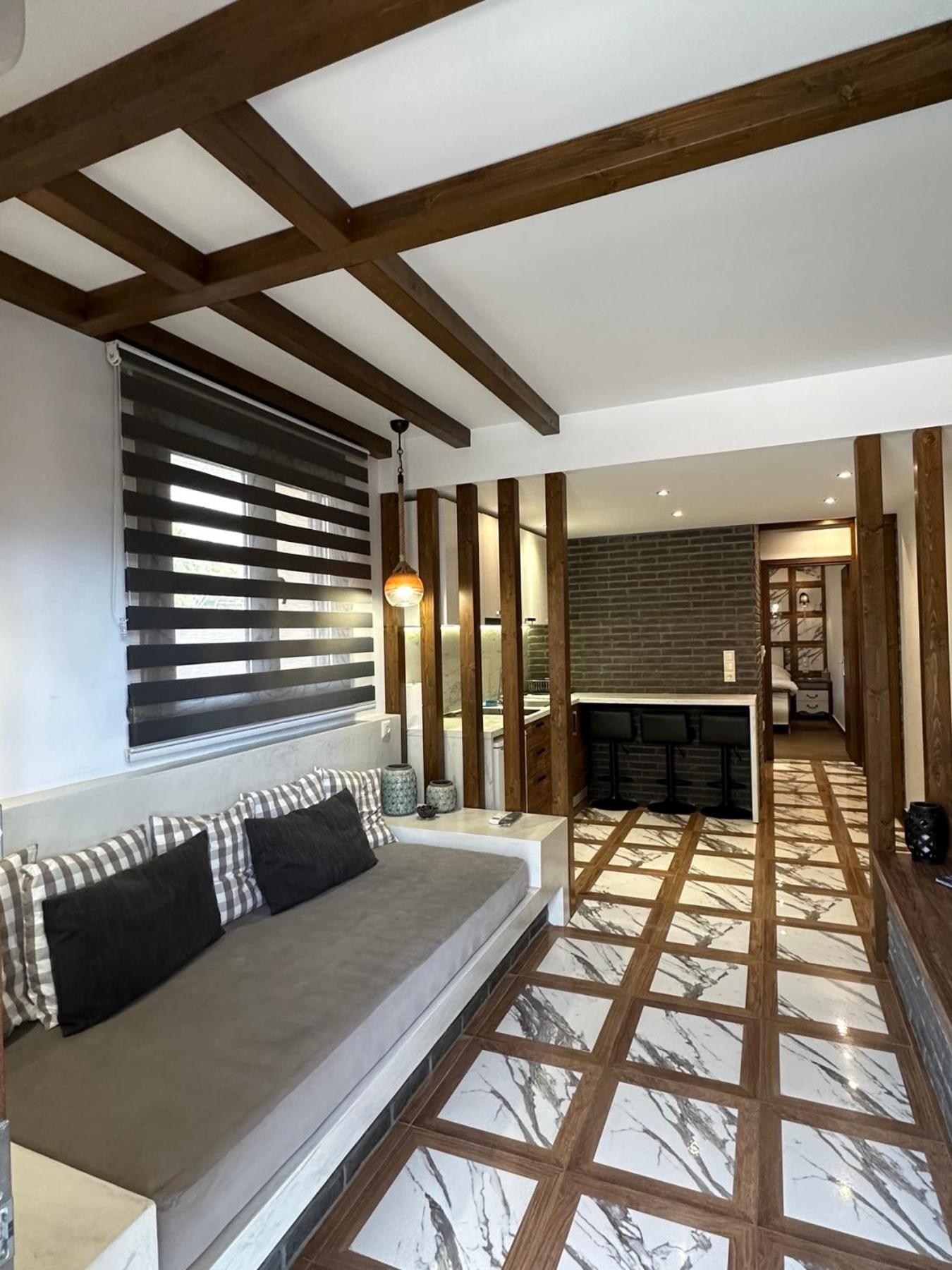 One-Bedroom Apartment - Photo 24