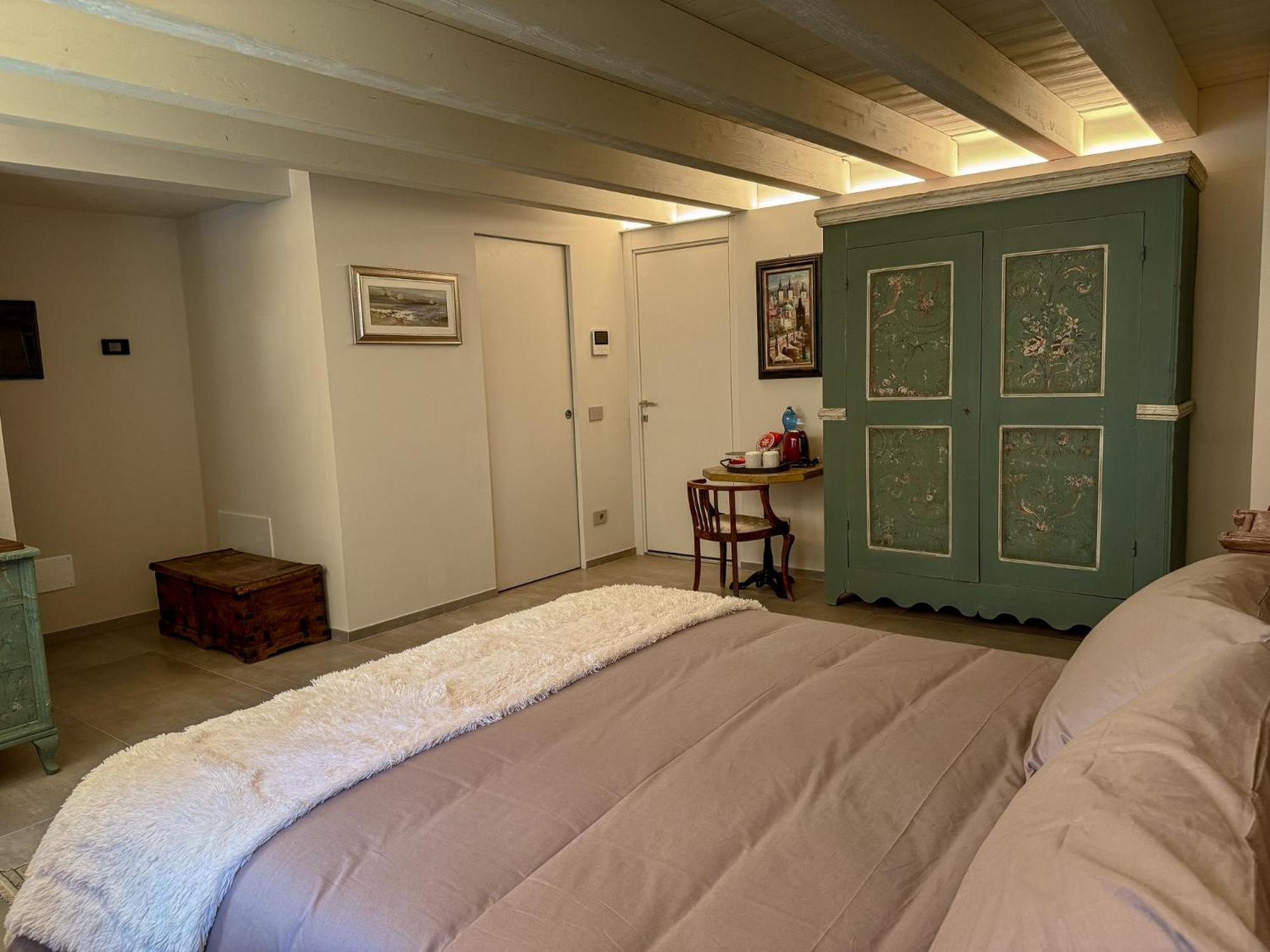 Double Room photo 3