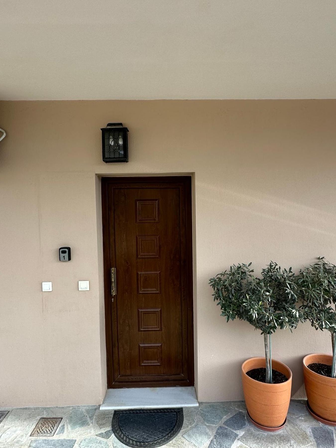 One-Bedroom Apartment - Photo 19