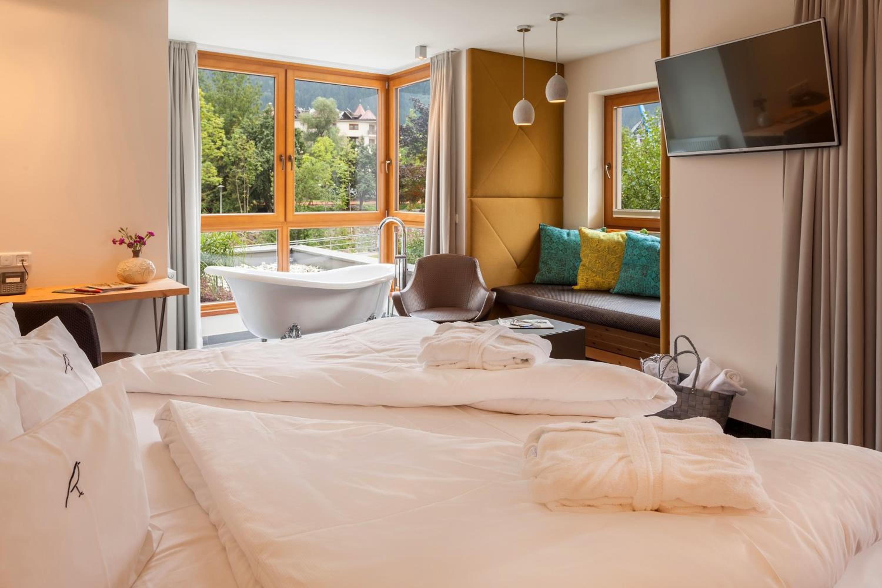 Deluxe Junior Suite