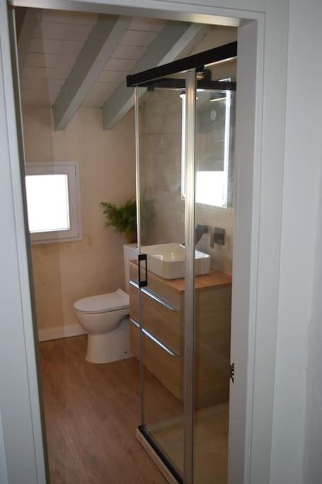 Two-Bedroom House photo 3