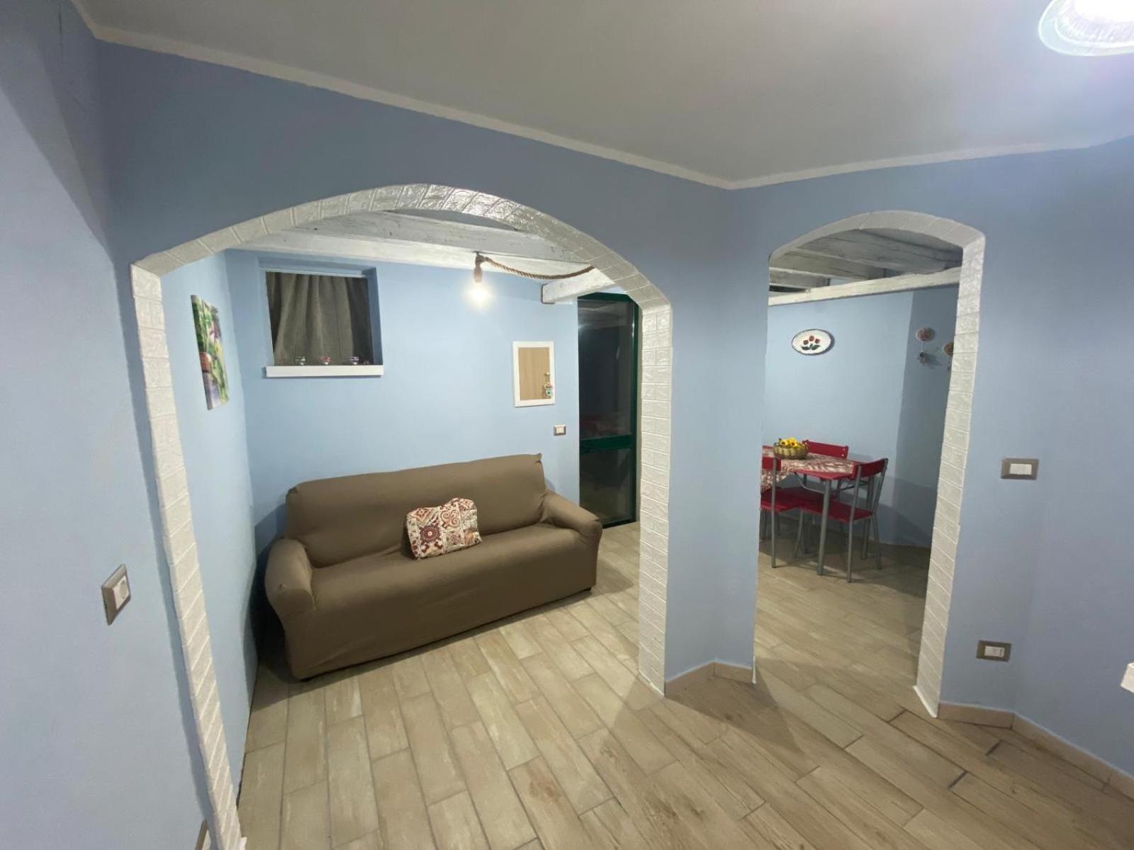 One-Bedroom House photo 3