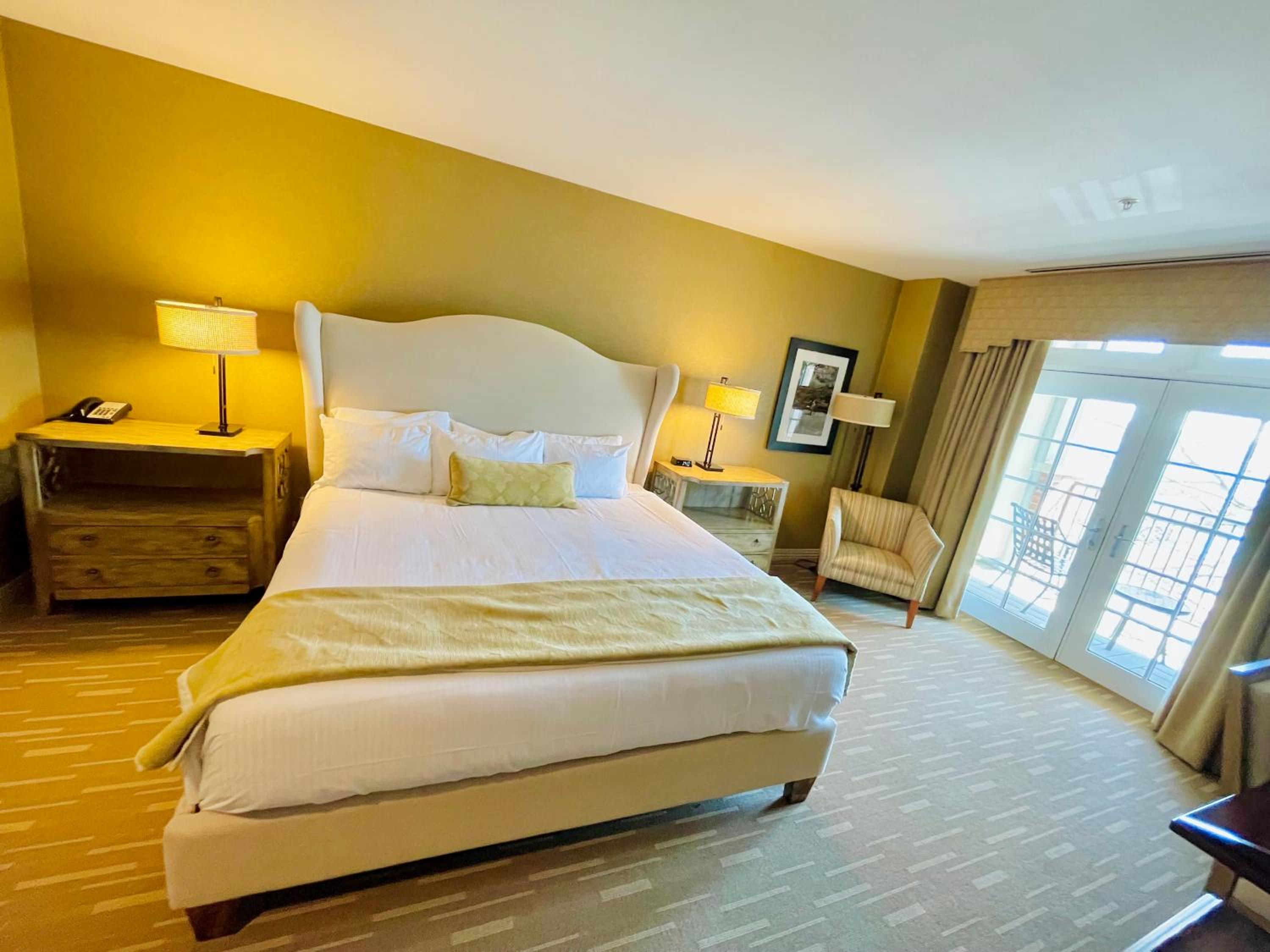 King Room with Balcony