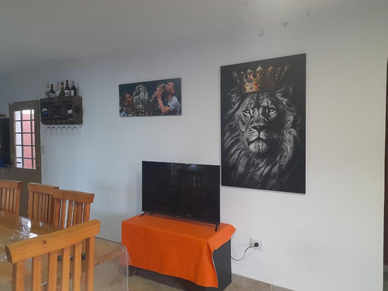 Two-Bedroom House photo 3