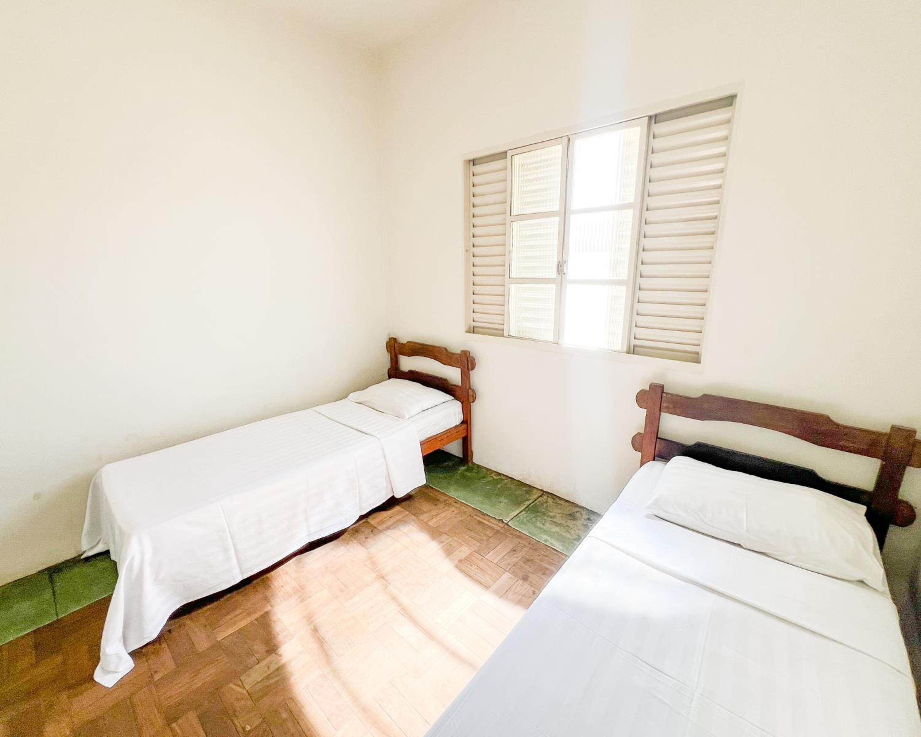 Double Room With Shared Toilet photo 2