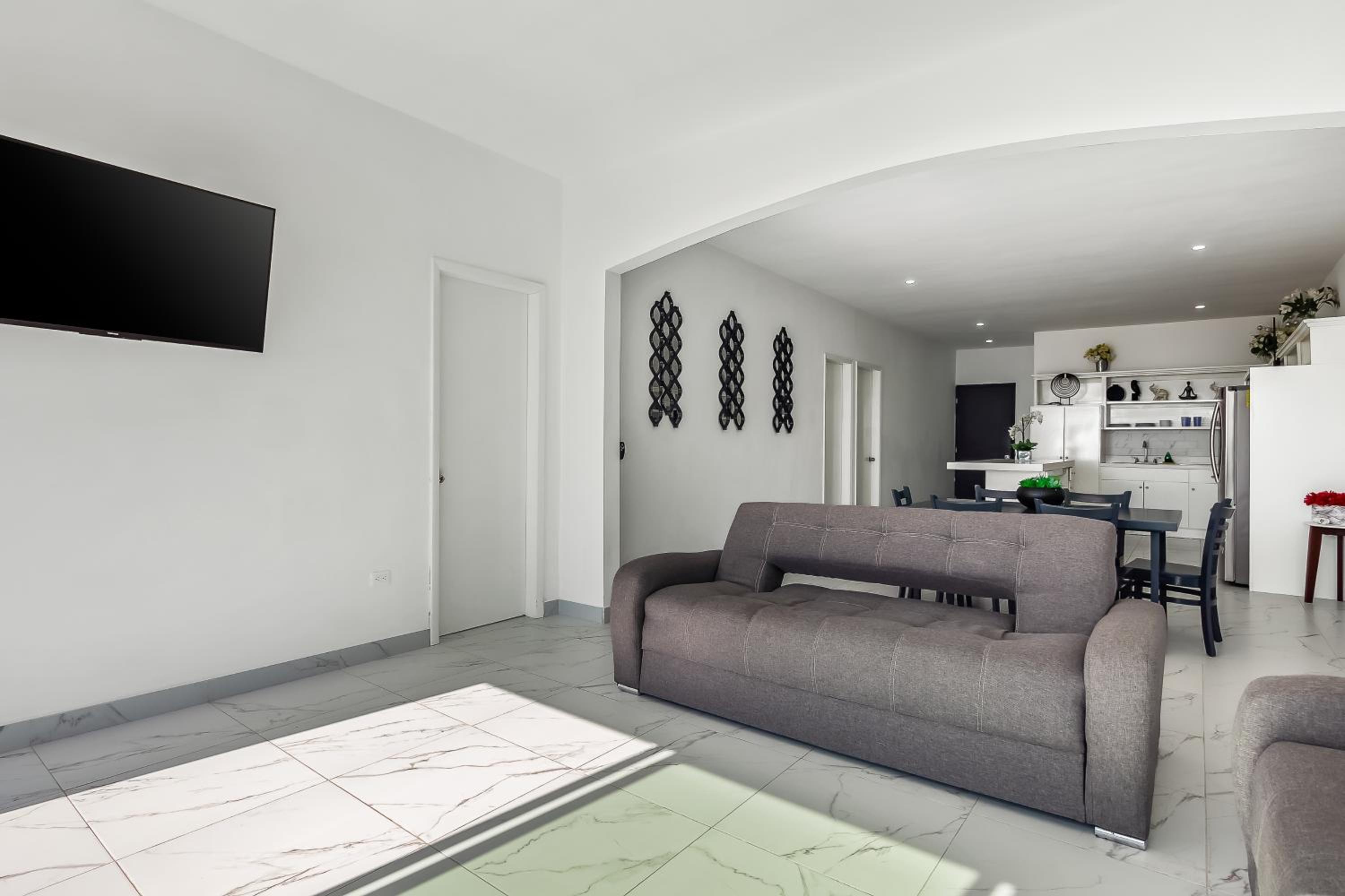 Three-Bedroom House photo 1