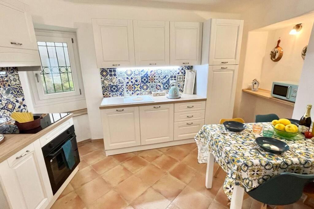 Three-Bedroom House photo 2