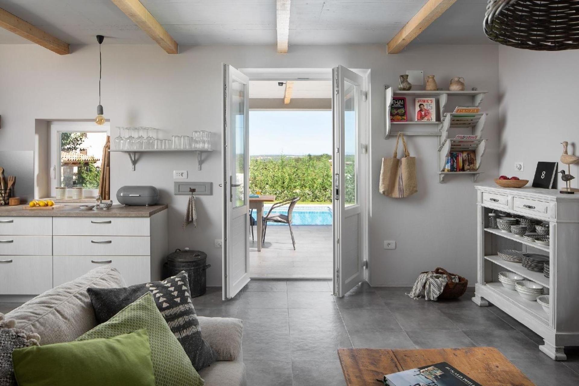 Three-Bedroom Vacation Home  photo 1