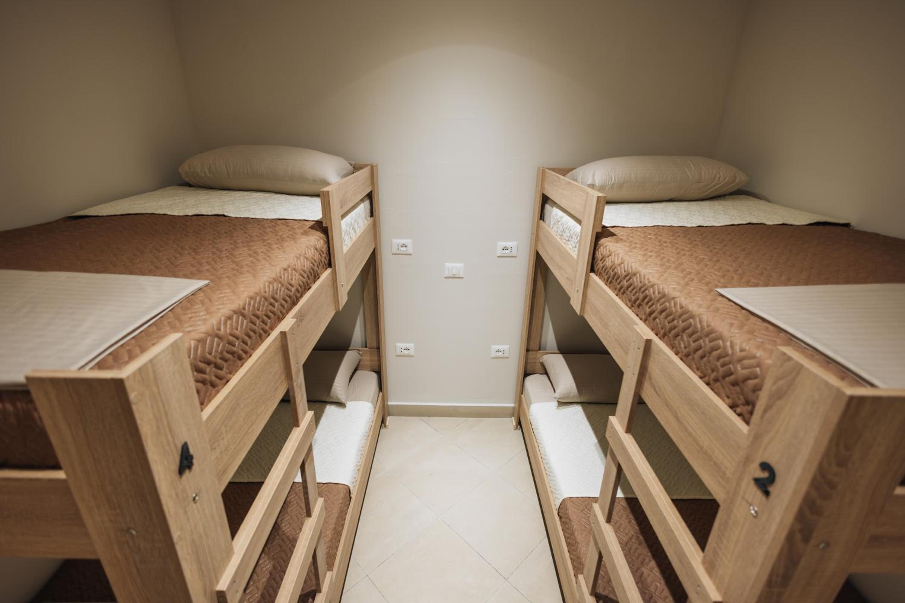 Quadruple Room photo 2