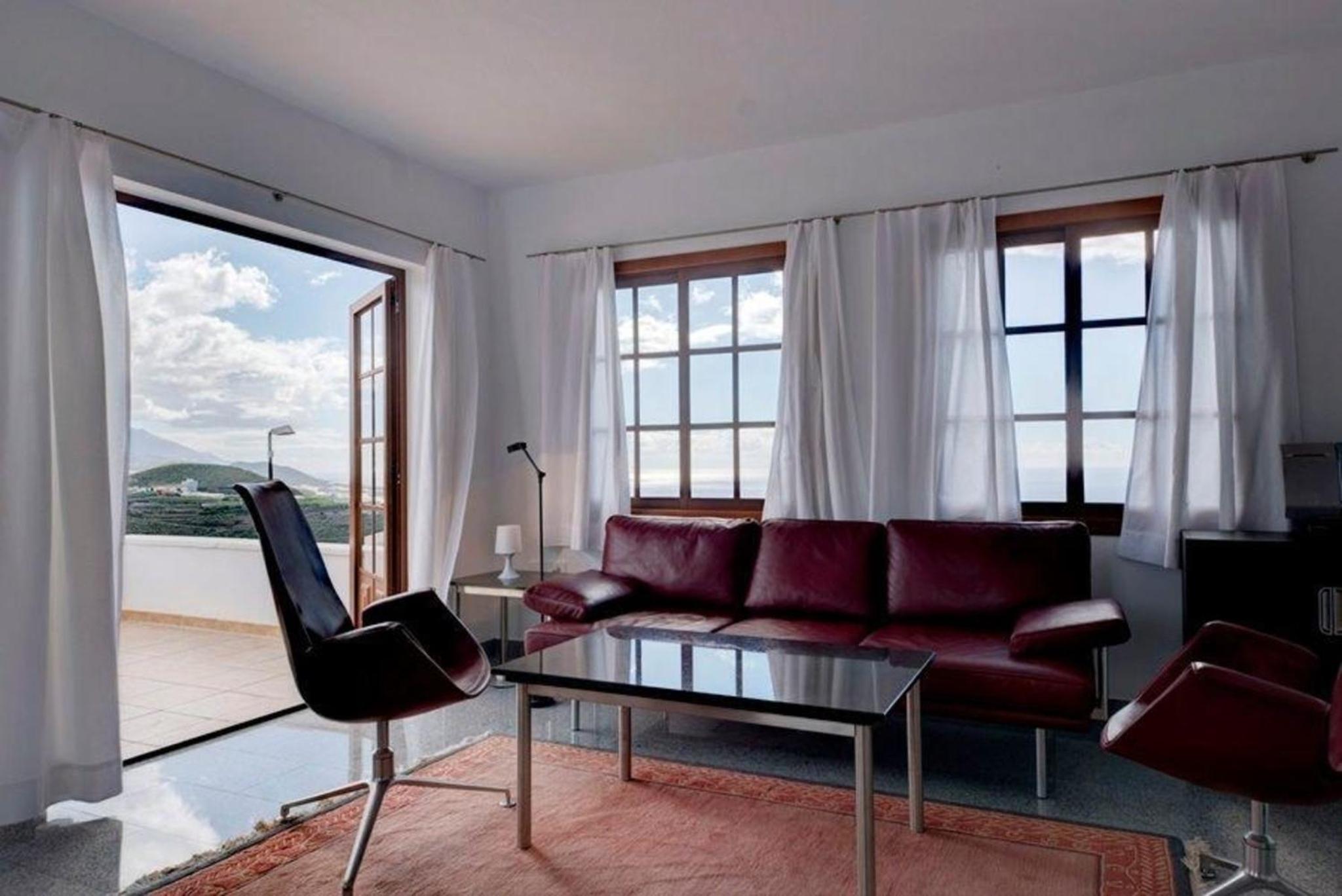 Two-Bedroom Holiday Home photo 3