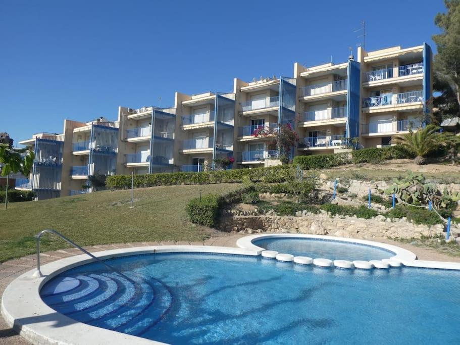 Two-Bedroom Apartment with Terrace and Sea View photo 2