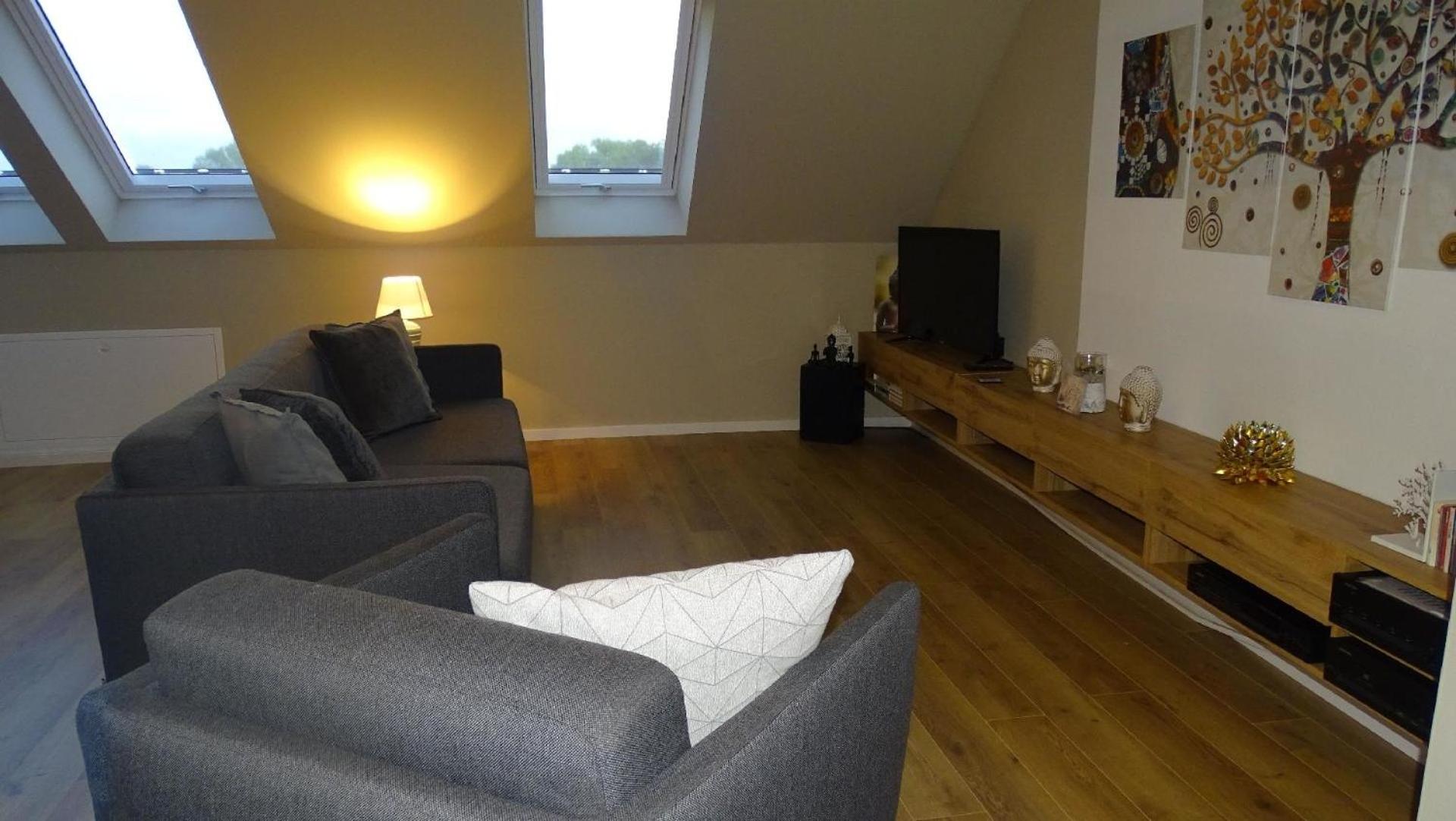 Apartment photo 1